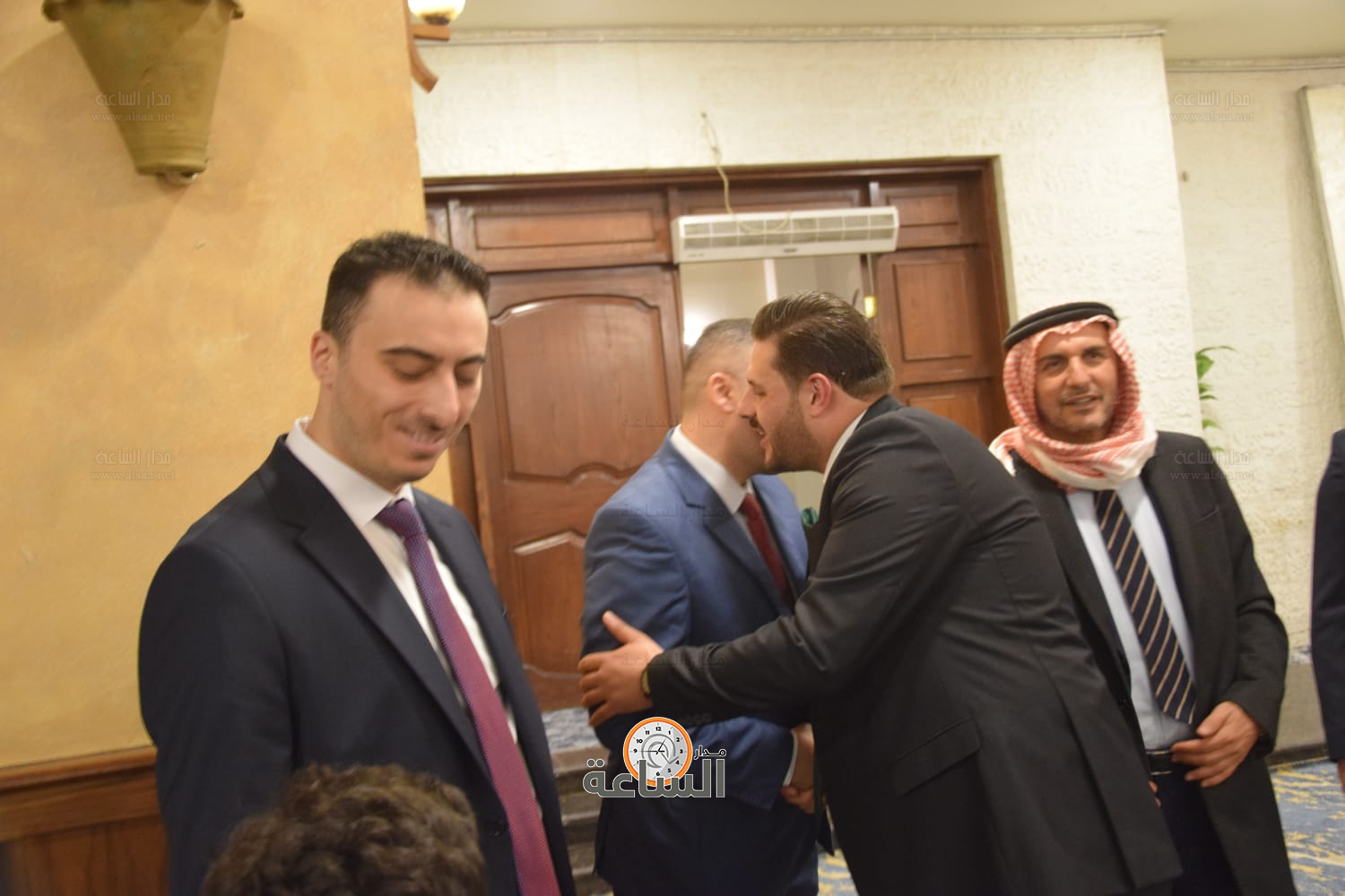 Madar Al-Saa Images 0.5397306508696221