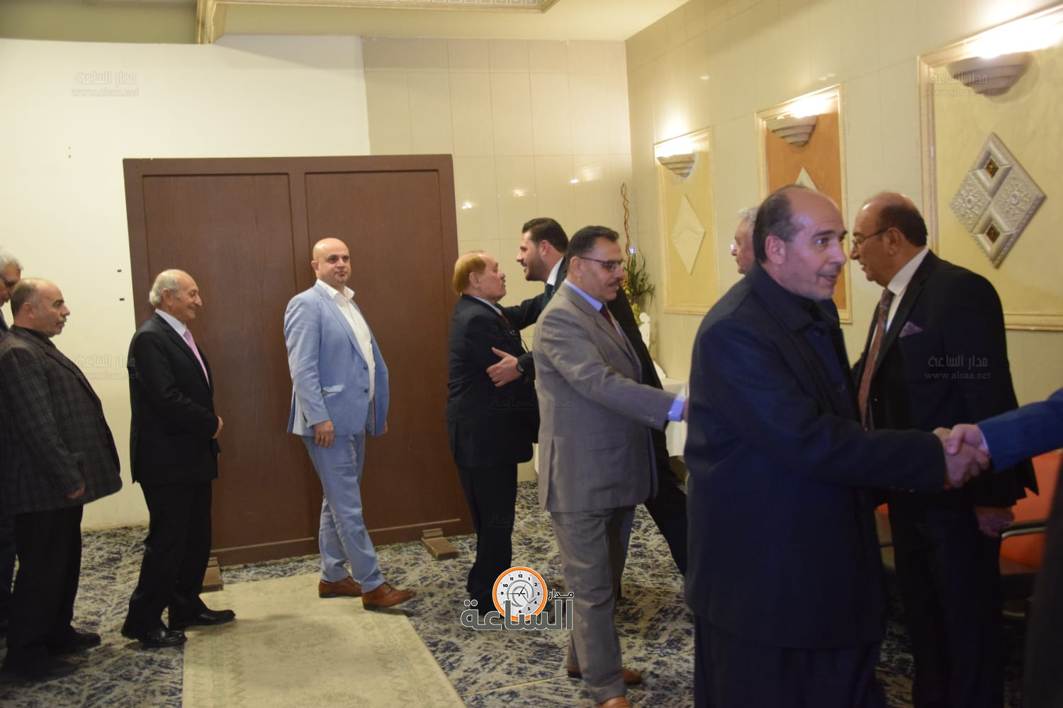 Madar Al-Saa Images 0.03920263970345039