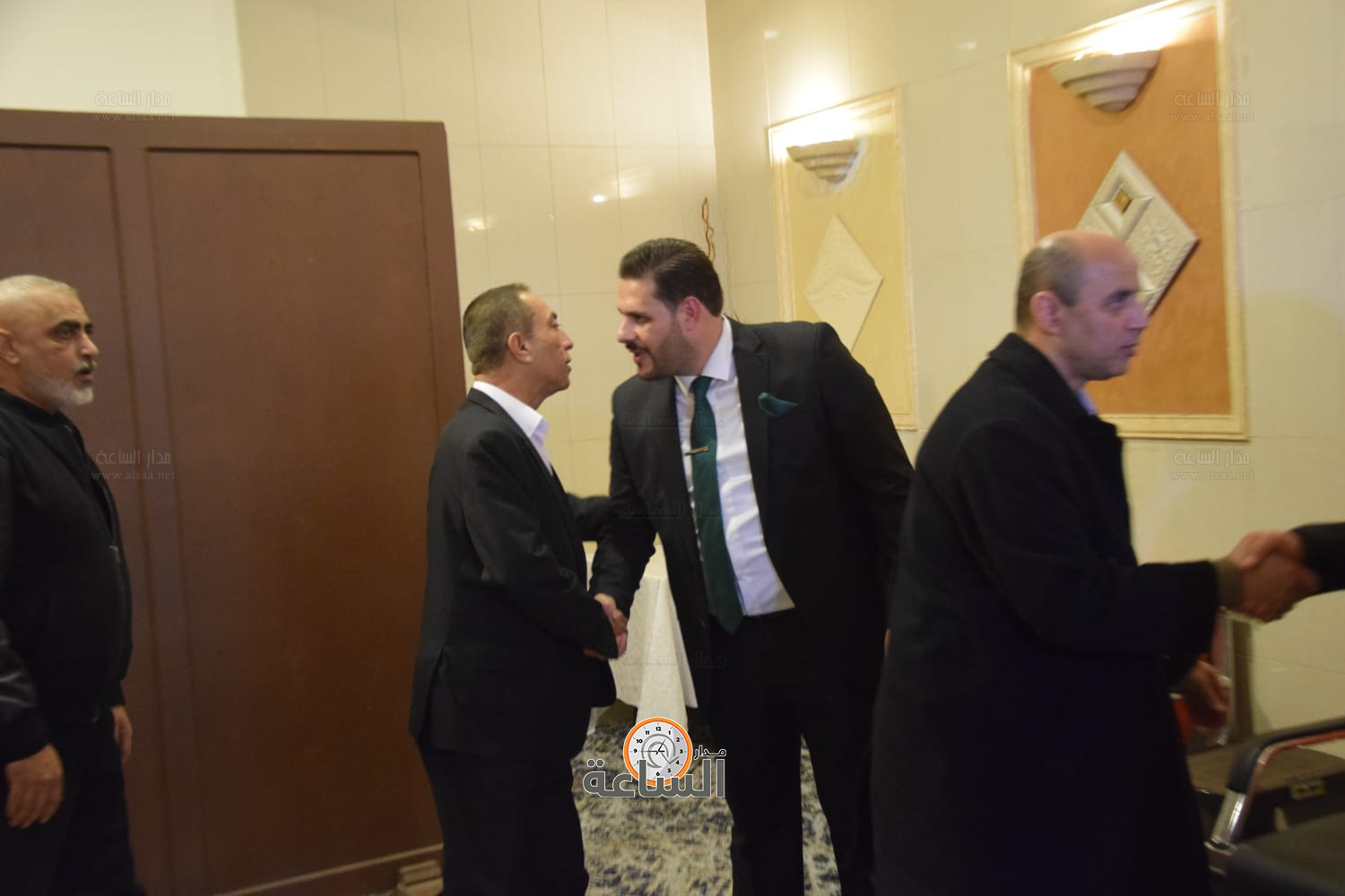 Madar Al-Saa Images 0.4591266612012551