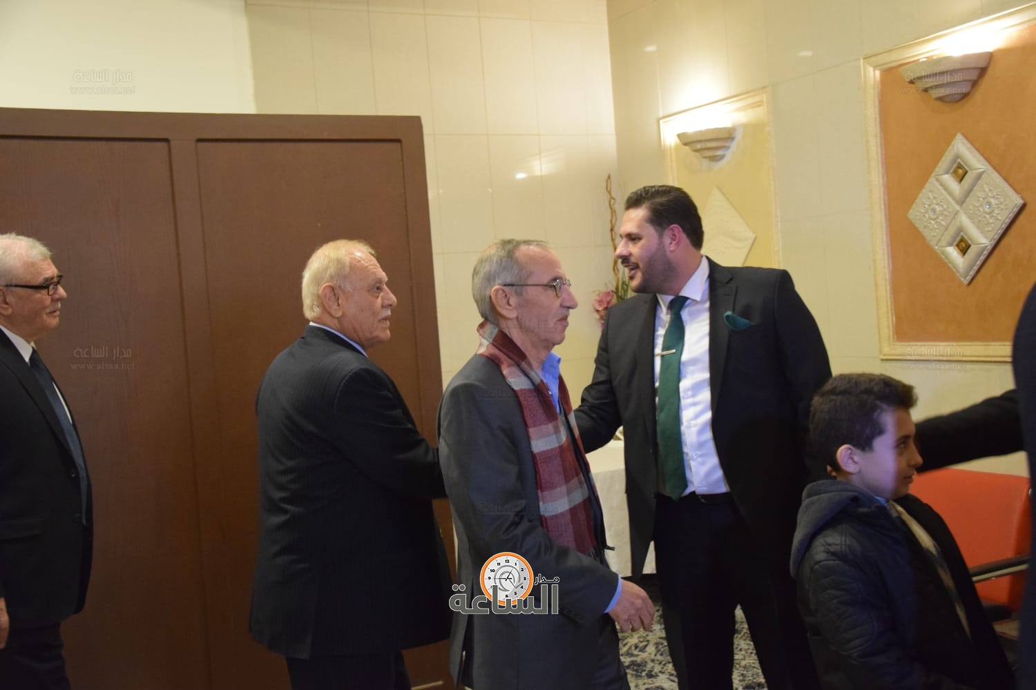 Madar Al-Saa Images 0.684655878237617