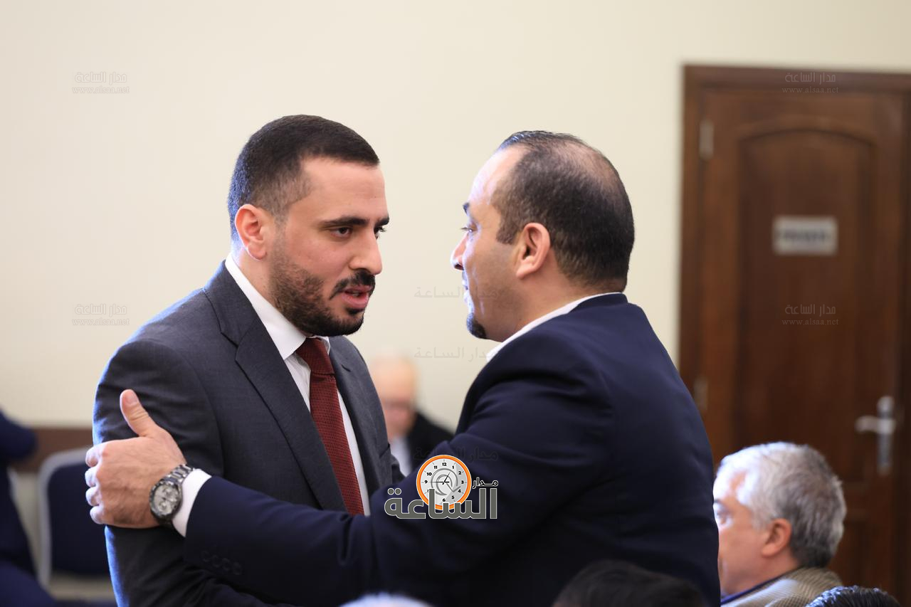 Madar Al-Saa Images 0.0803035346516513