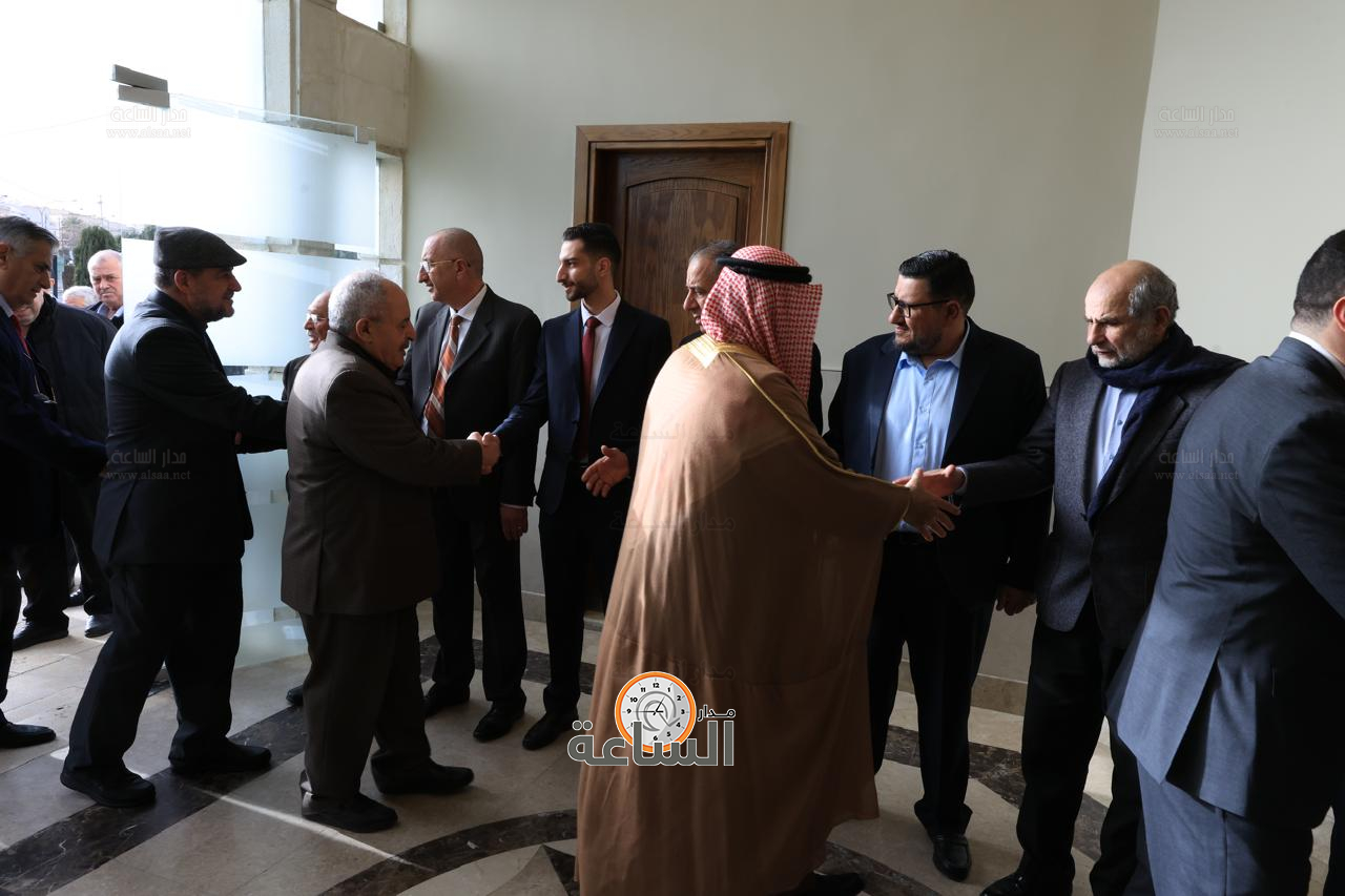 Madar Al-Saa Images 0.35922934126167383