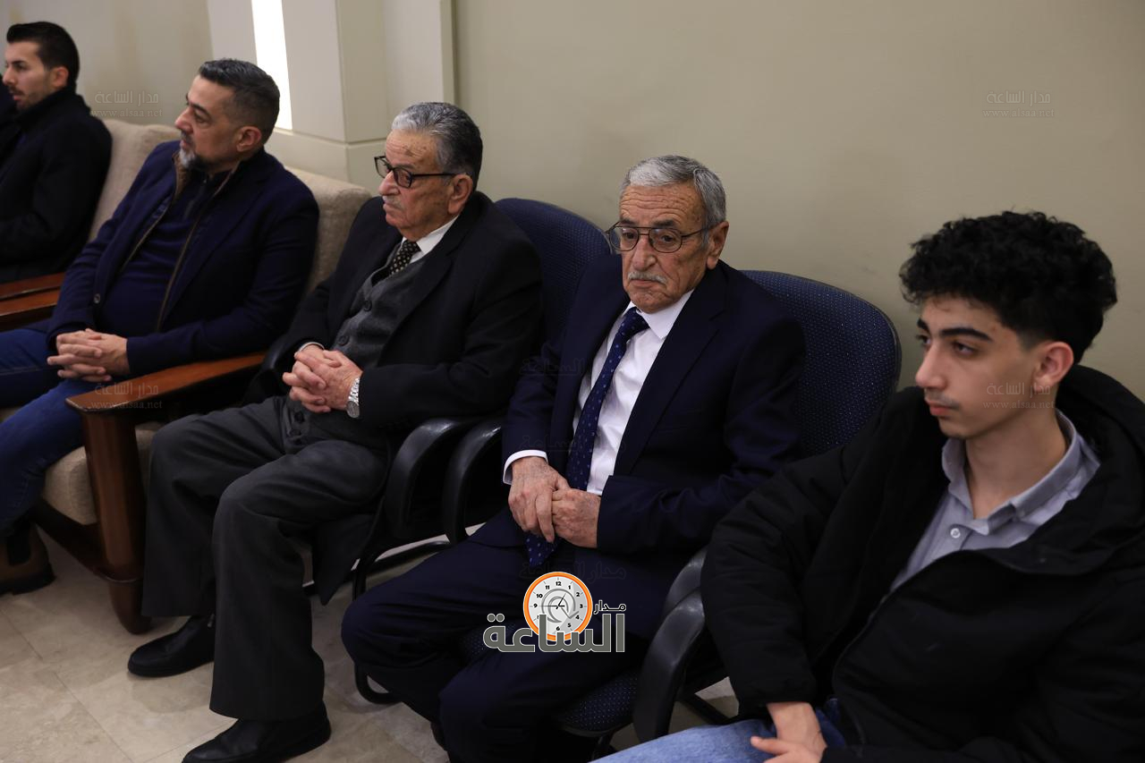 Madar Al-Saa Images 0.6247177424836657