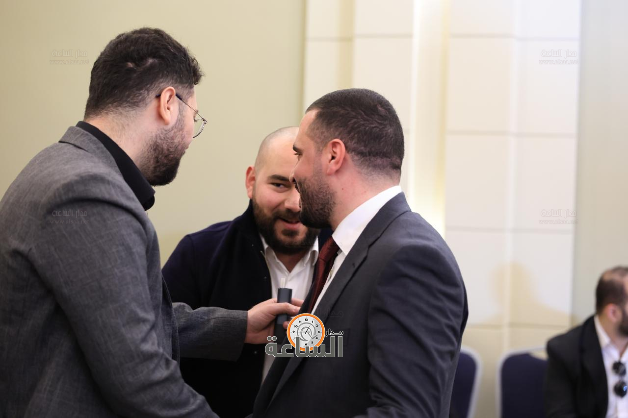 Madar Al-Saa Images 0.6668292322249468