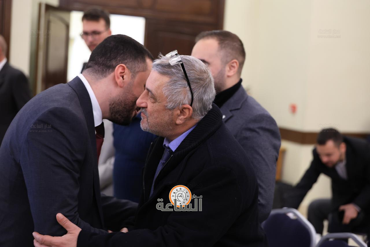 Madar Al-Saa Images 0.5687072827174736