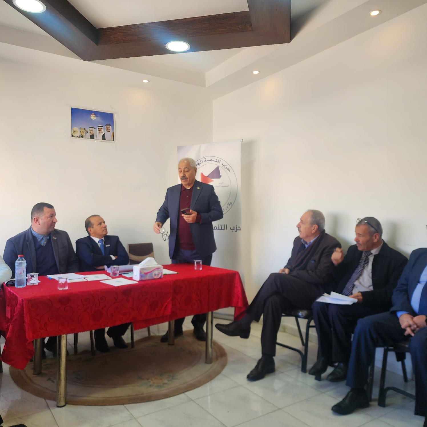 Madar Al-Saa Images 0.5207181407553171