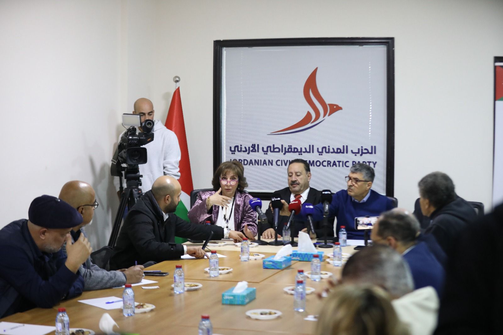 Madar Al-Saa Images 0.3413196921774718