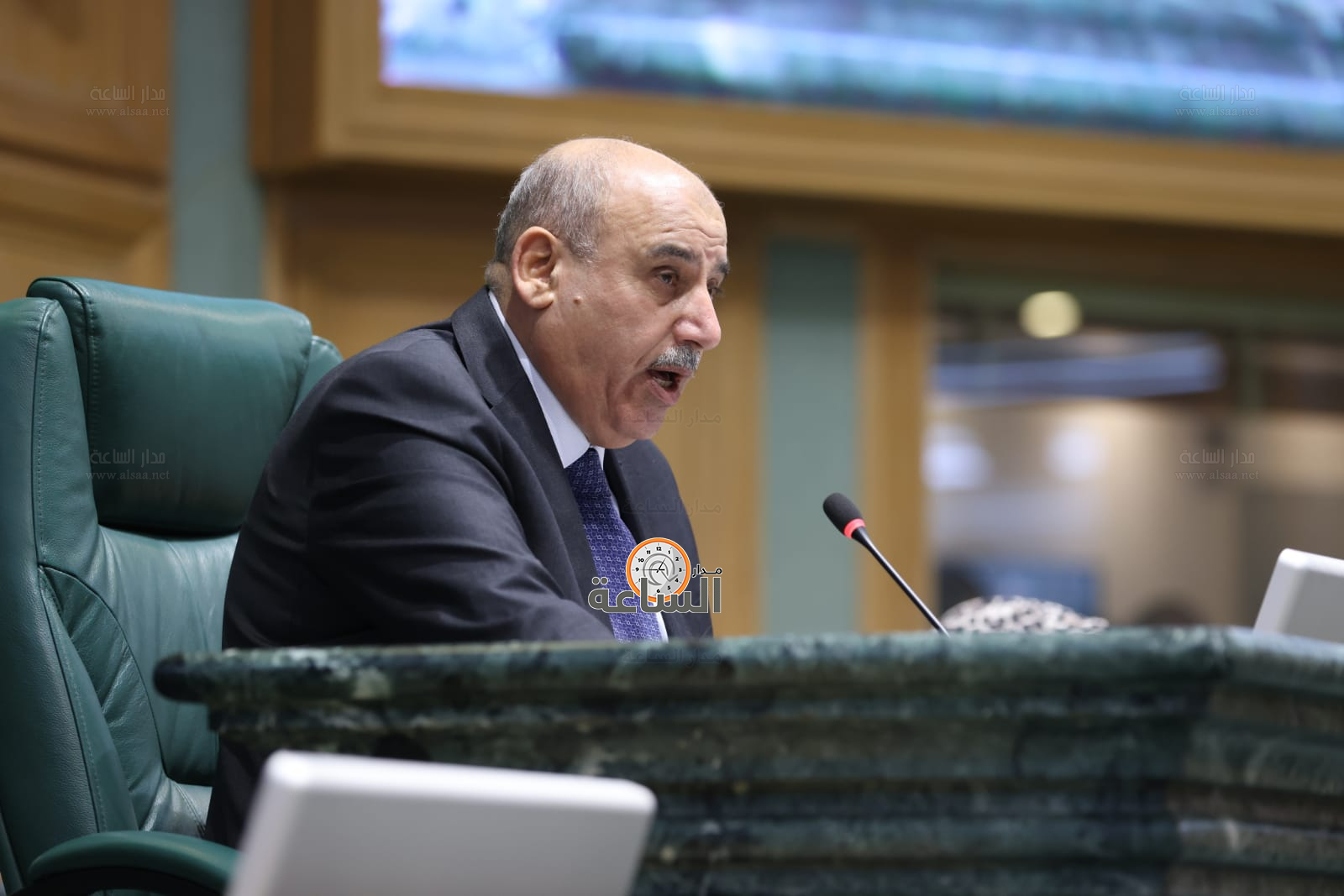 Madar Al-Saa Images 0.38095128178867643