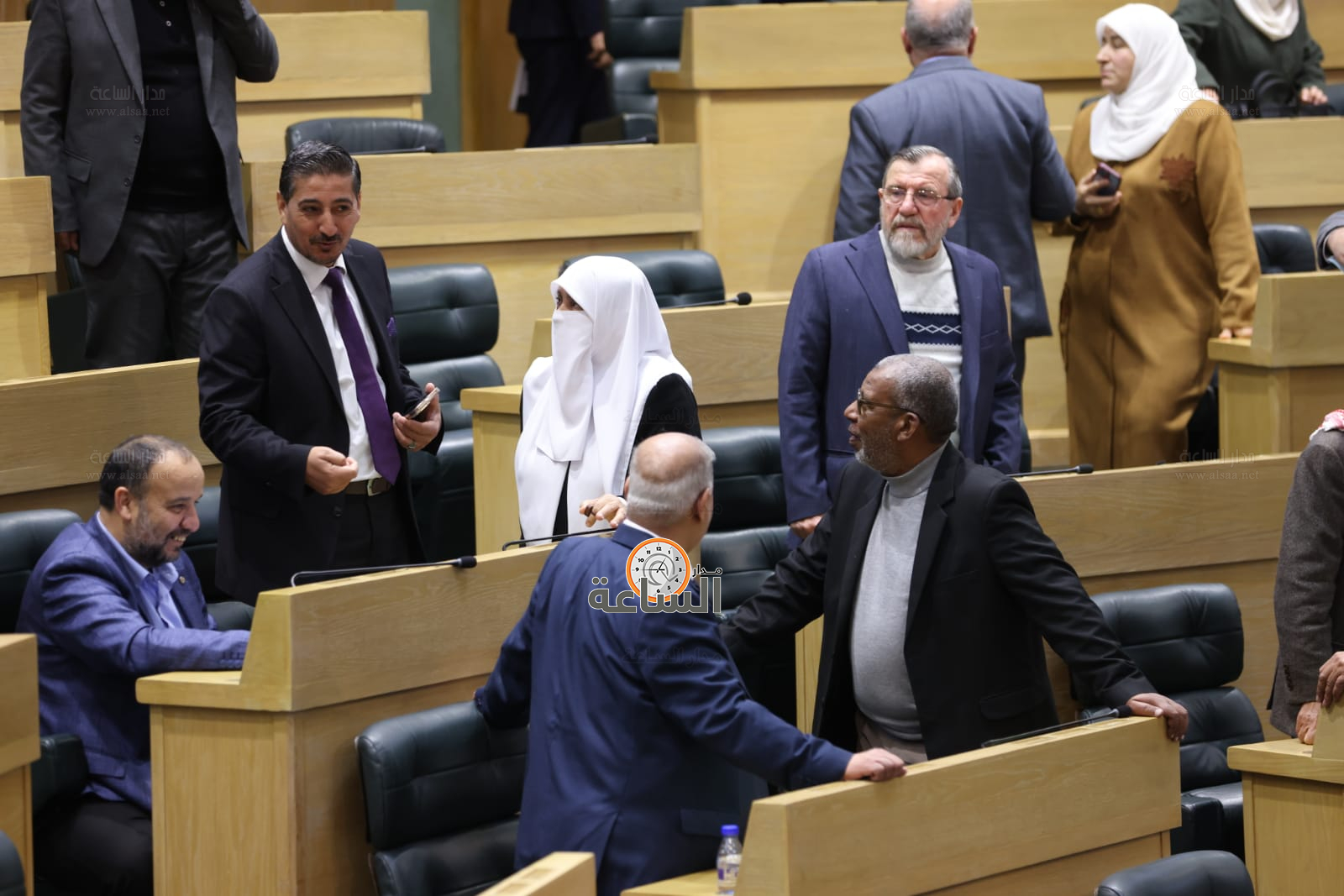 Madar Al-Saa Images 0.20723604993454114