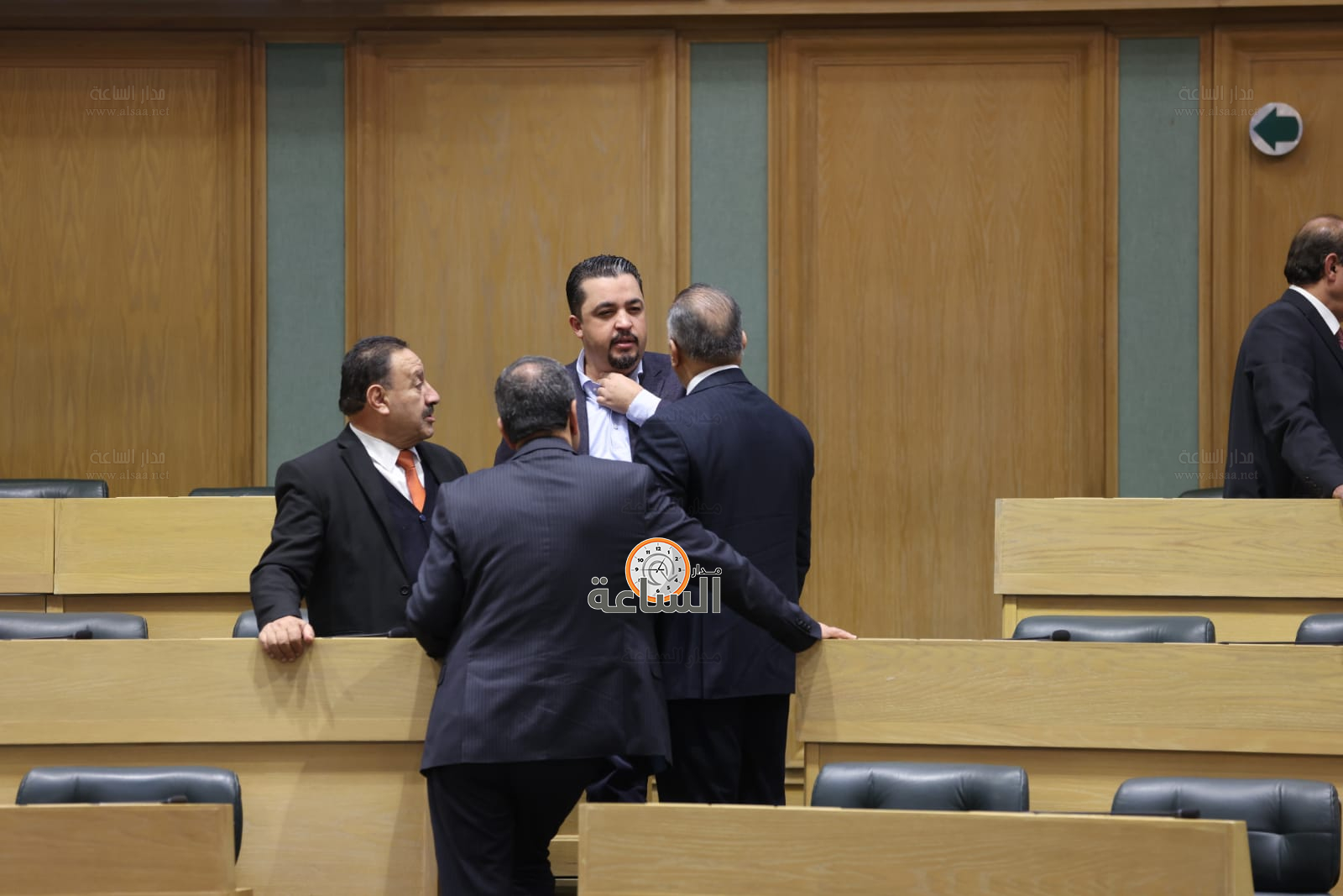 Madar Al-Saa Images 0.3626183320548665