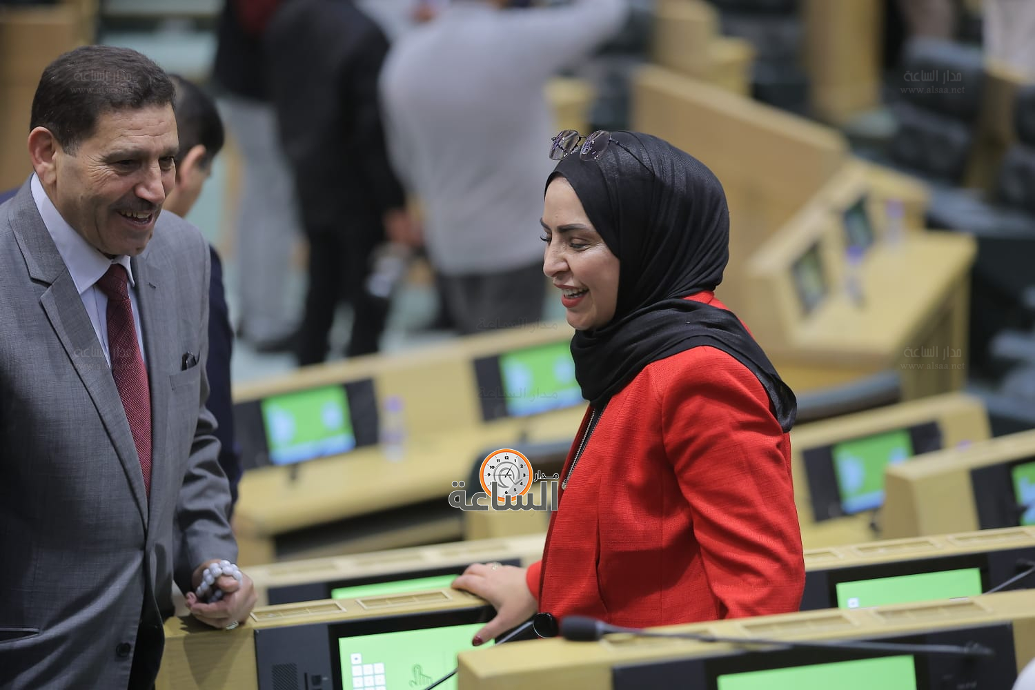 Madar Al-Saa Images 0.06476175851429788