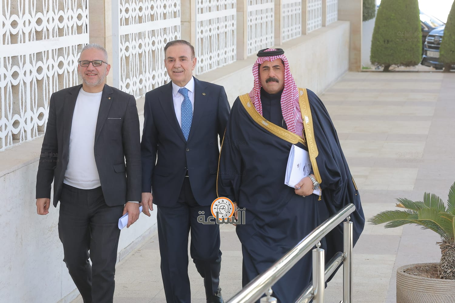 Madar Al-Saa Images 0.4598180646589526