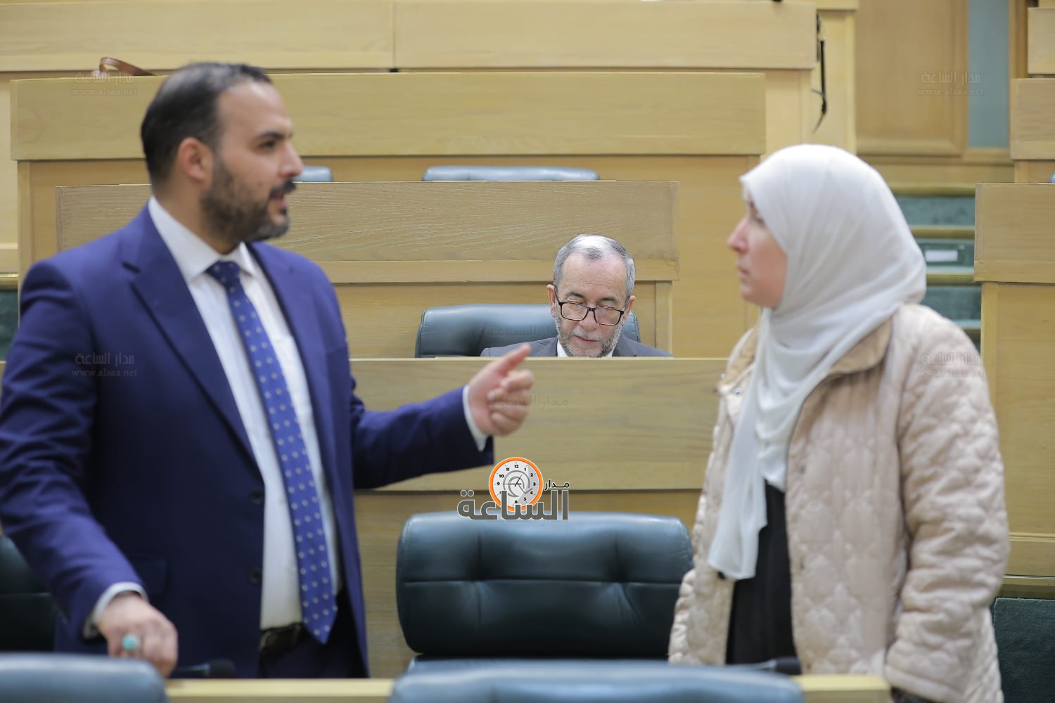 Madar Al-Saa Images 0.8018634291623058