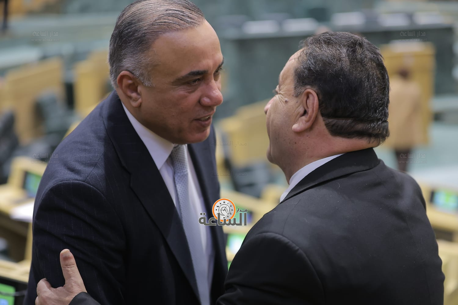 Madar Al-Saa Images 0.7291571289981923