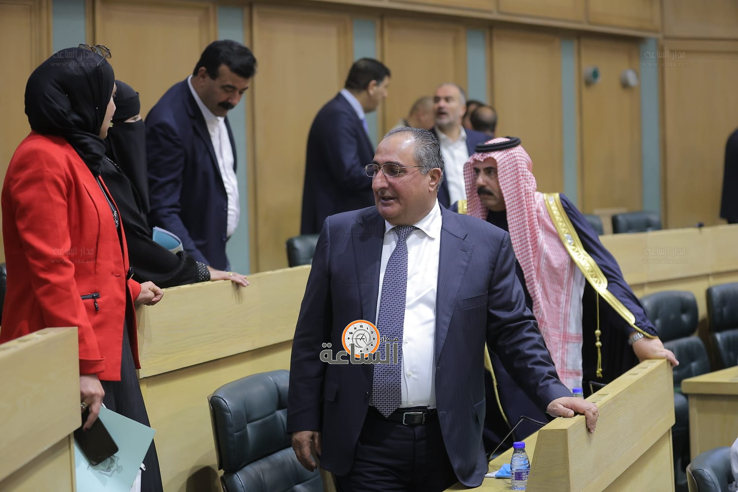 Madar Al-Saa Images 0.4924083180903337