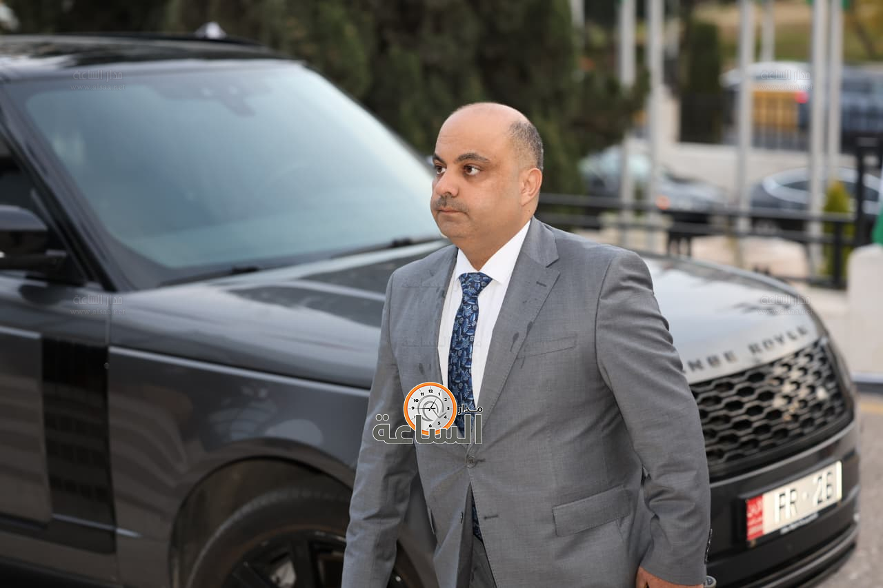 Madar Al-Saa Images 0.03622334163899965