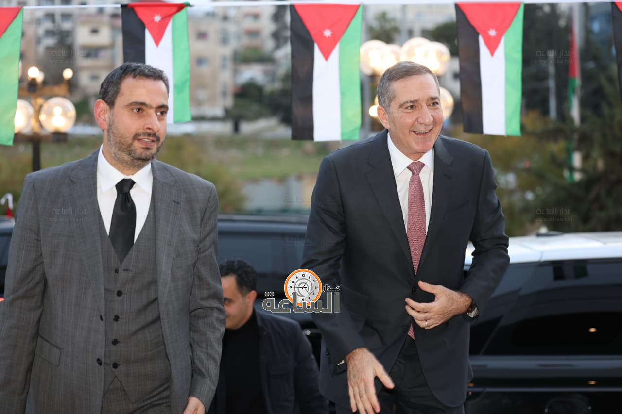 Madar Al-Saa Images 0.2014815539515612