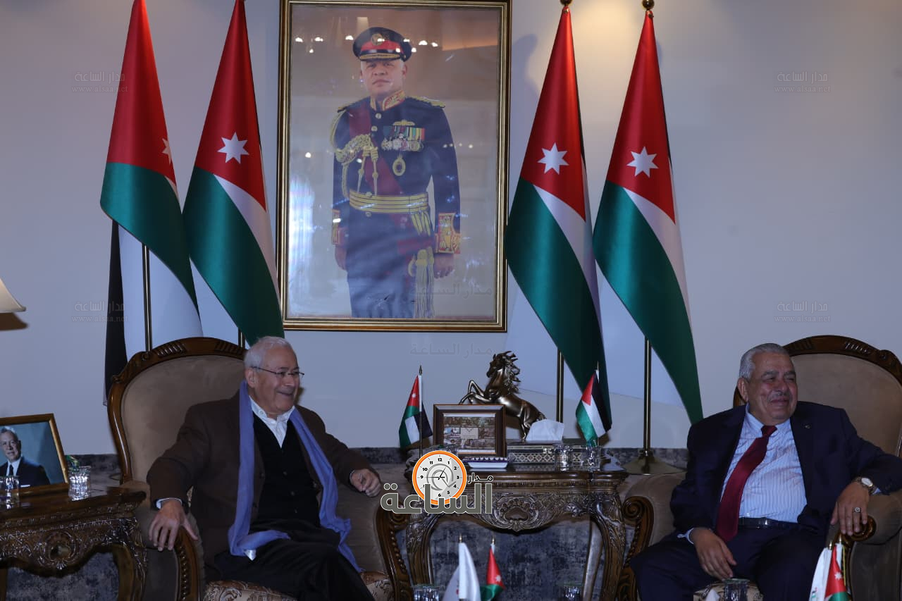 Madar Al-Saa Images 0.03204309490813262