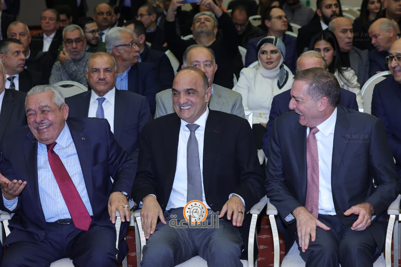 Madar Al-Saa Images 0.7183030022056016