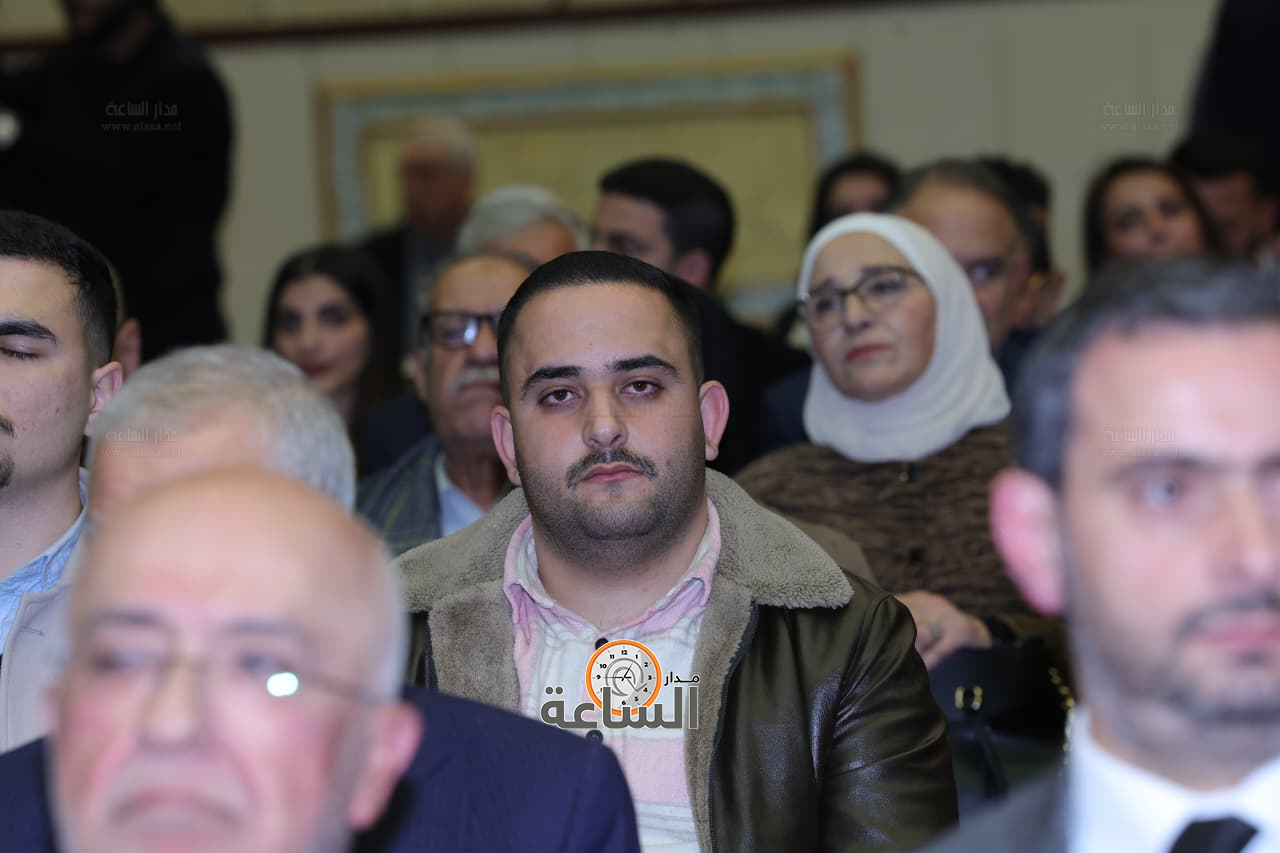 Madar Al-Saa Images 0.5811126821693618