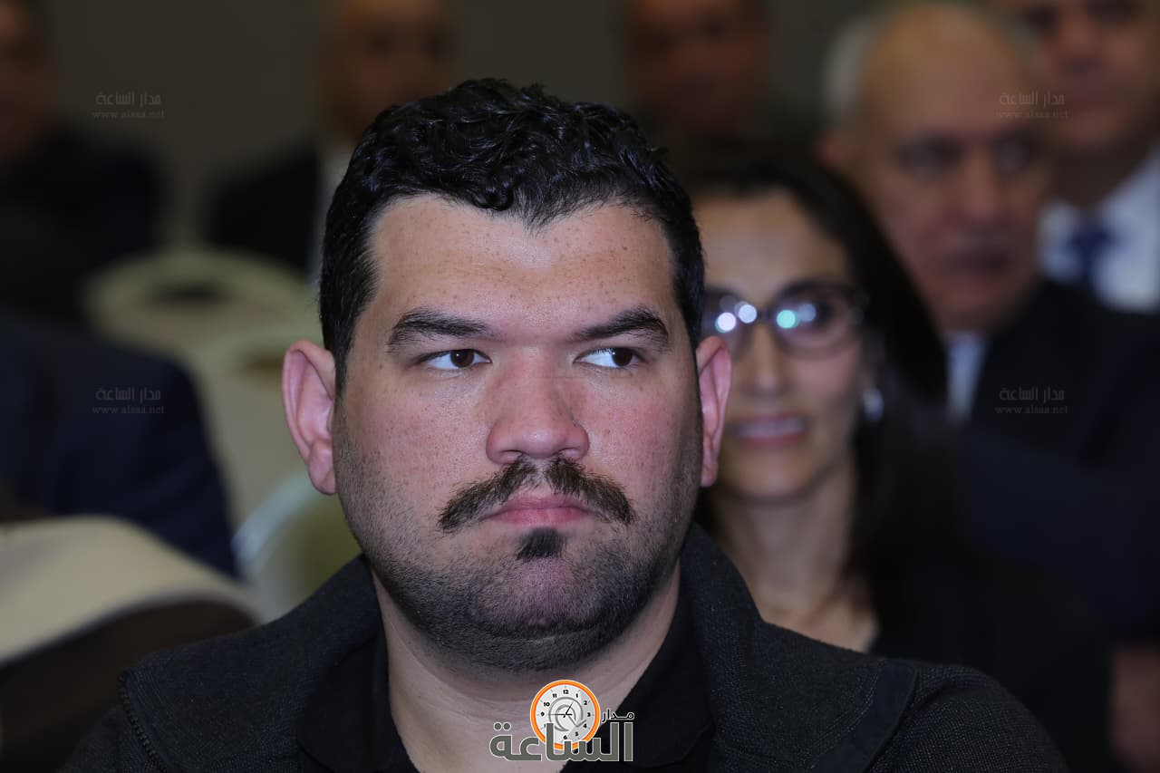 Madar Al-Saa Images 0.5036180699905439