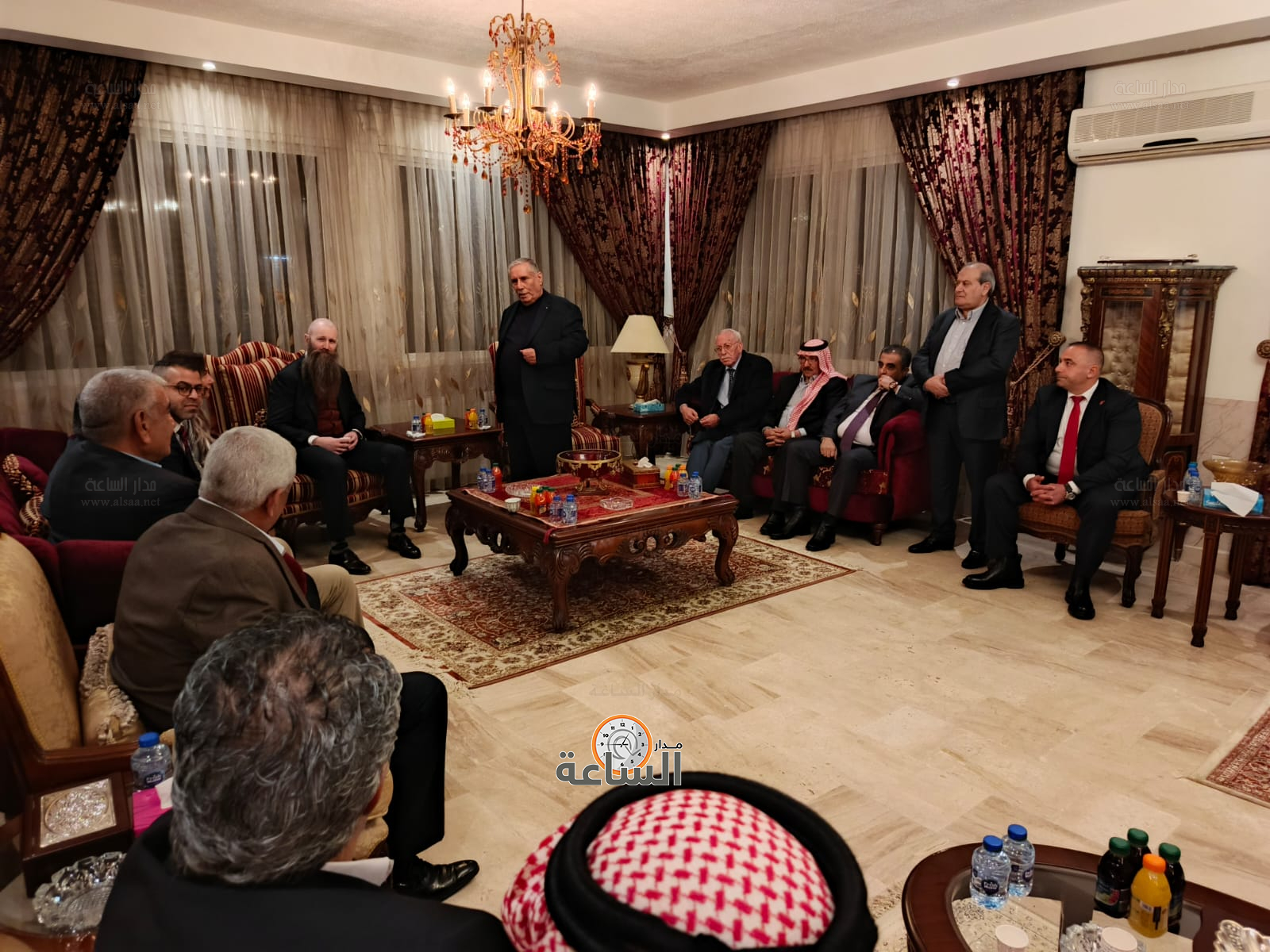 Madar Al-Saa Images 0.6108699923107873