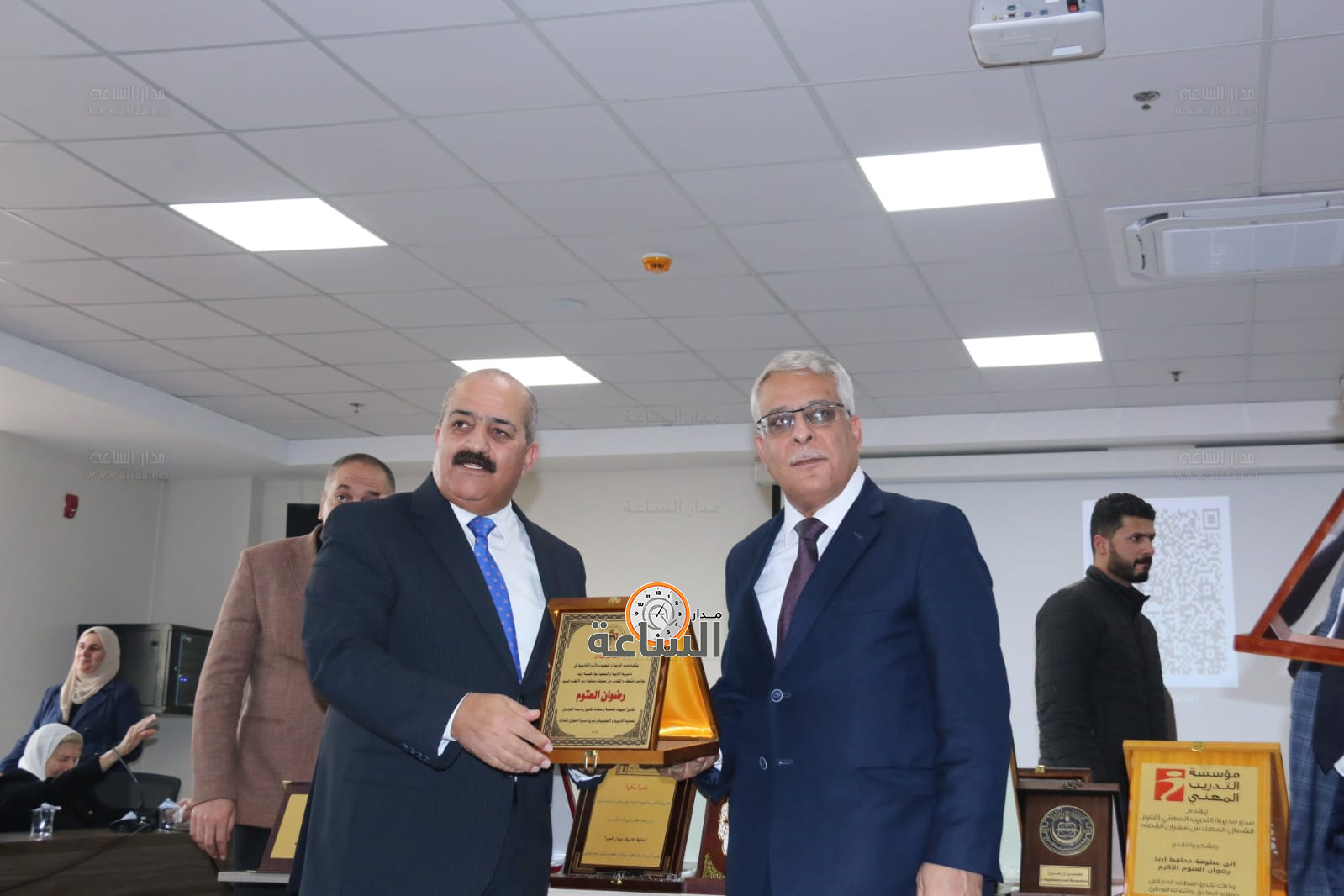 Madar Al-Saa Images 0.2117606434826822