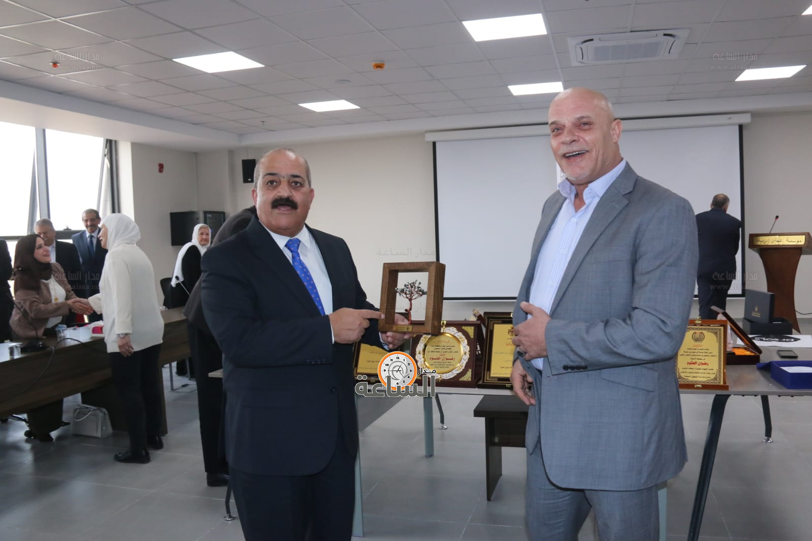 Madar Al-Saa Images 0.4946417949552151