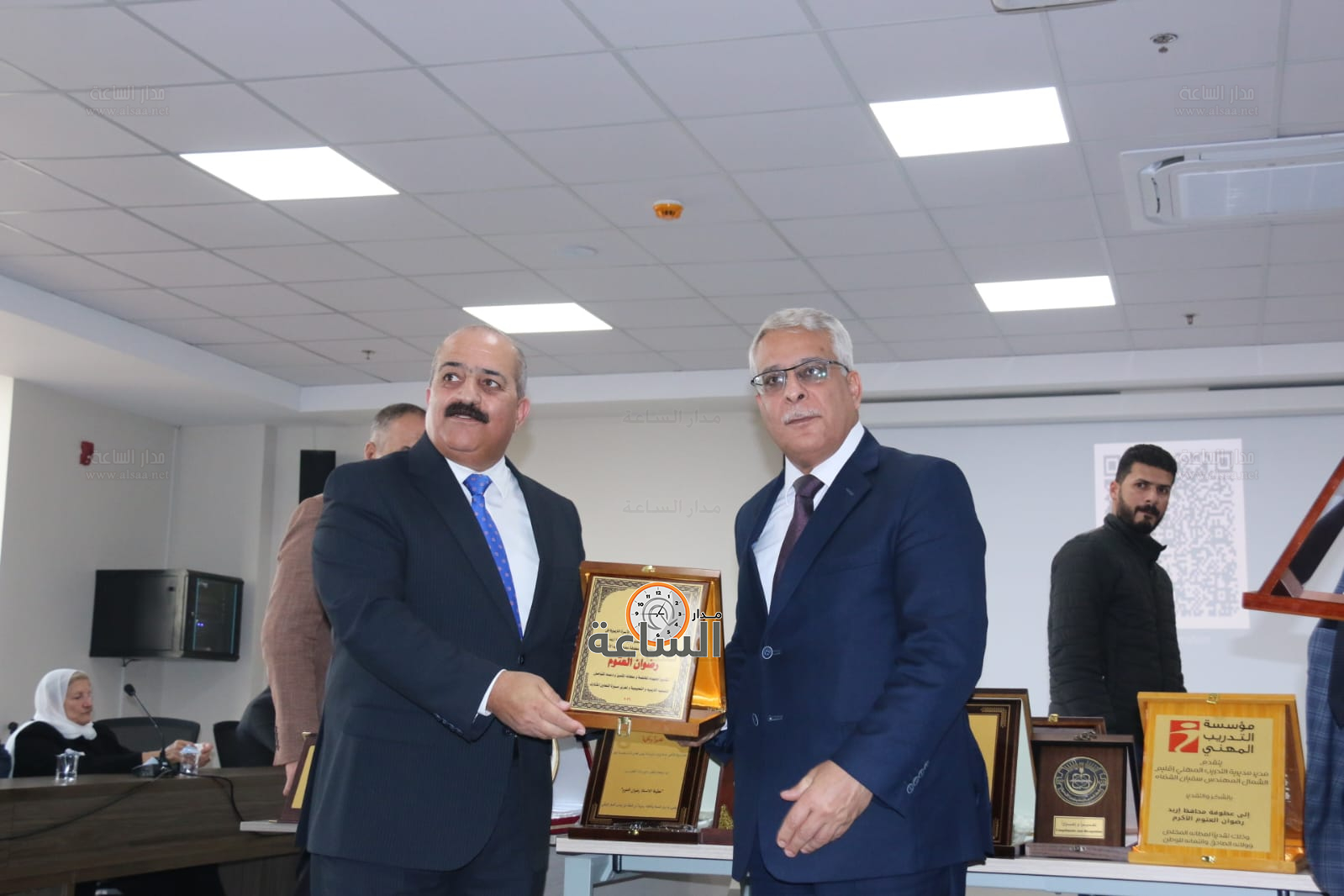 Madar Al-Saa Images 0.19649938454354887