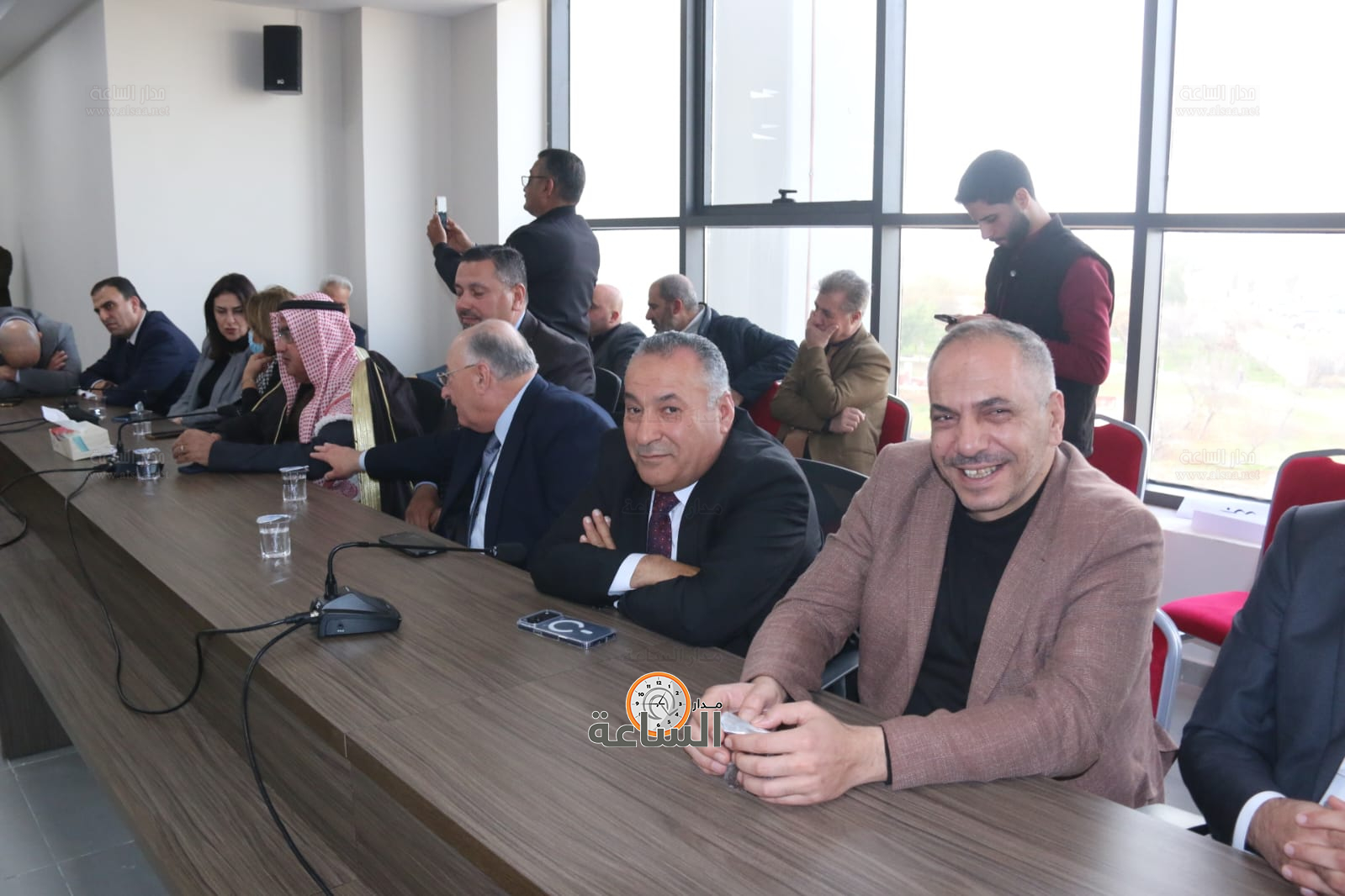 Madar Al-Saa Images 0.10733827154221731