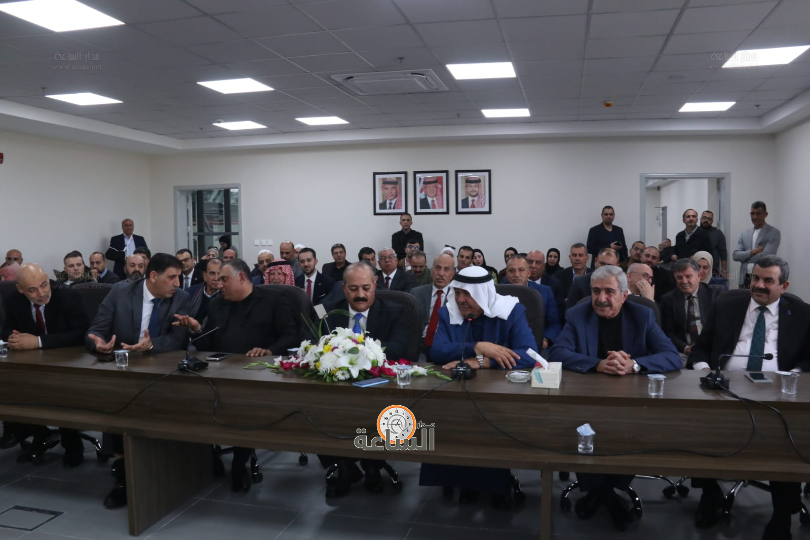 Madar Al-Saa Images 0.07503126644946445