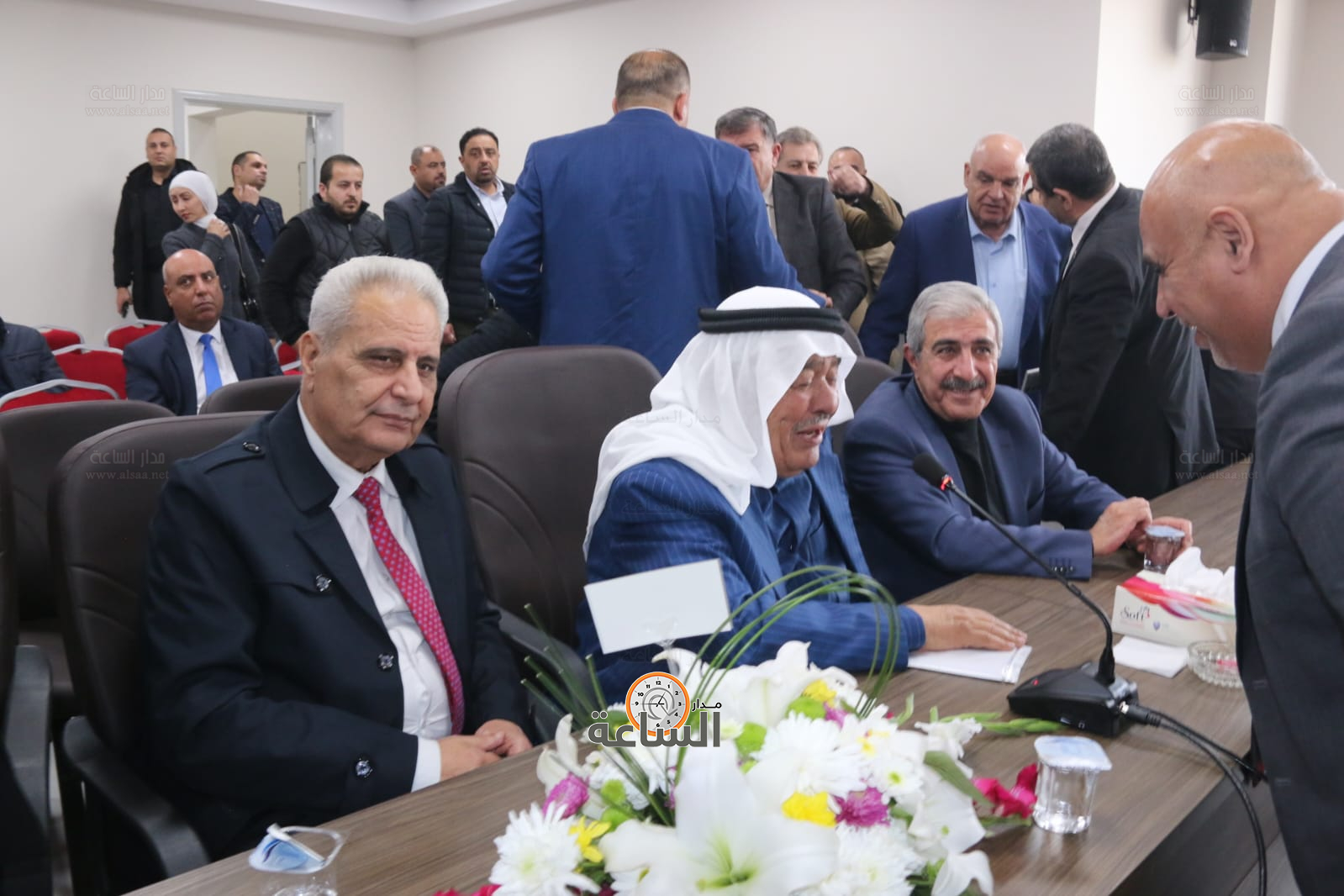 Madar Al-Saa Images 0.432443313204563