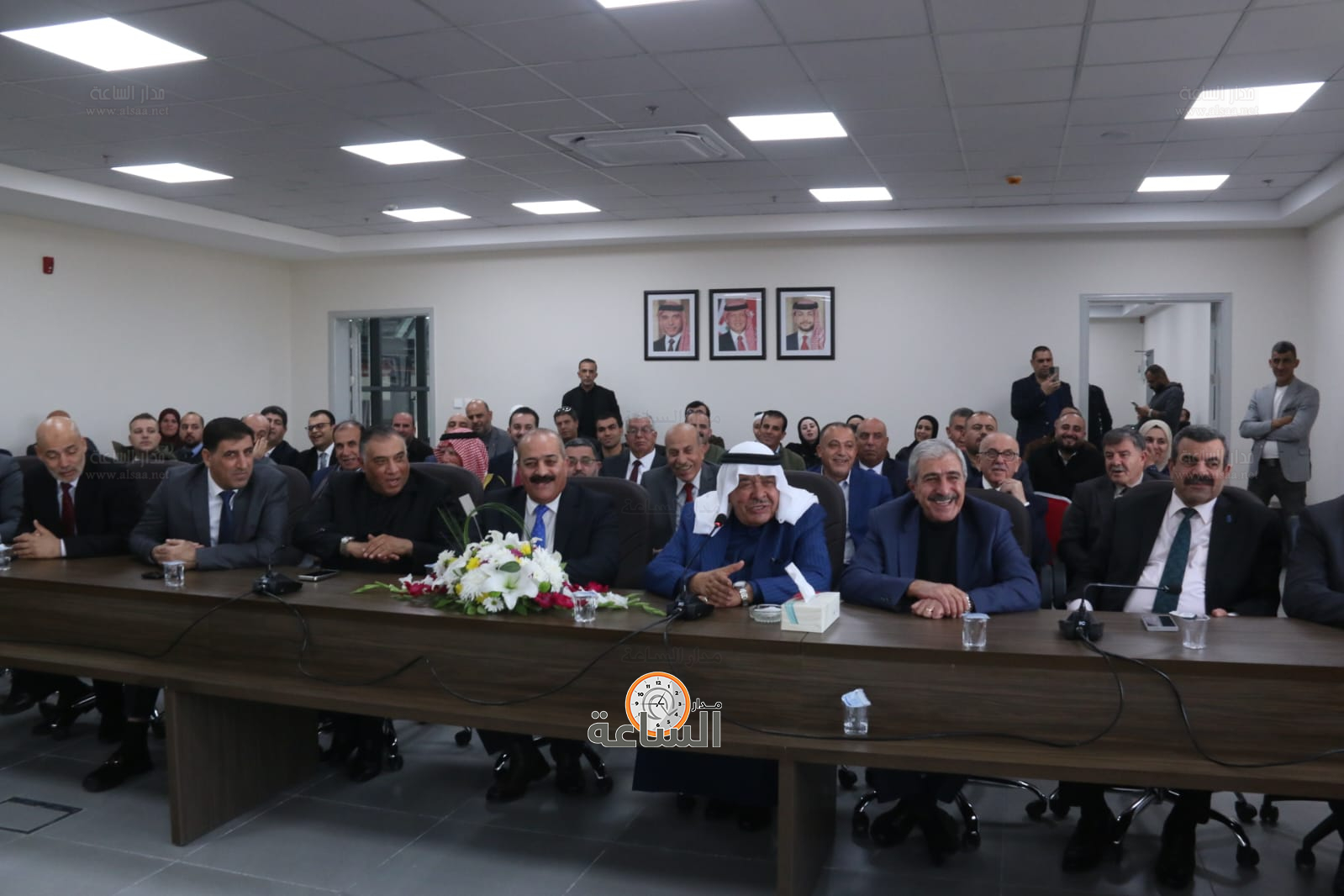 Madar Al-Saa Images 0.2785835368647668