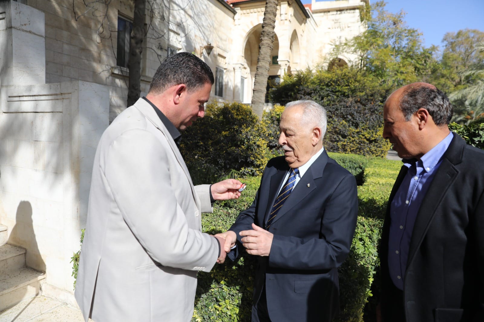 Madar Al-Saa Images 0.2582216456722203