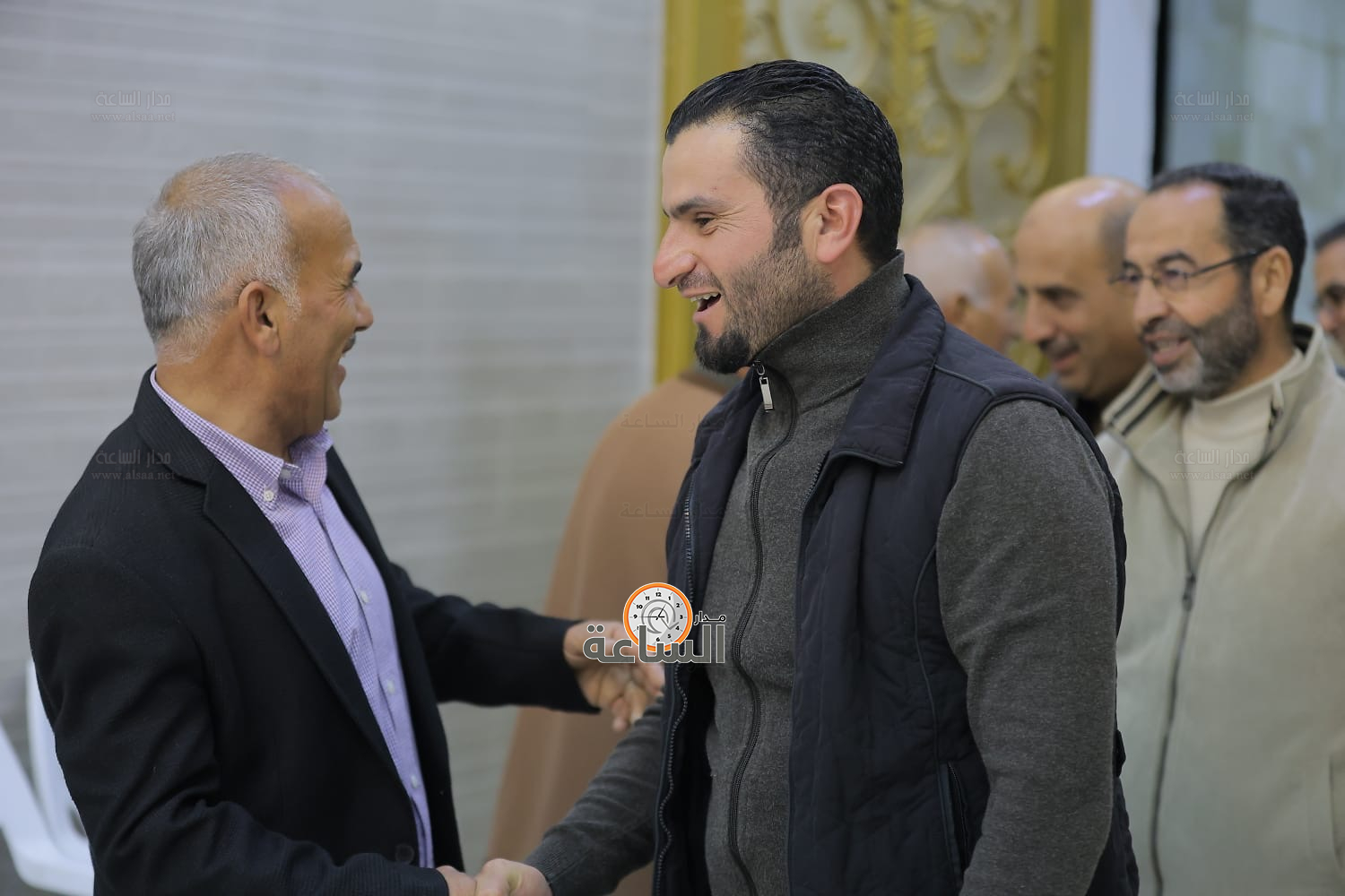 Madar Al-Saa Images 0.10857899362187229