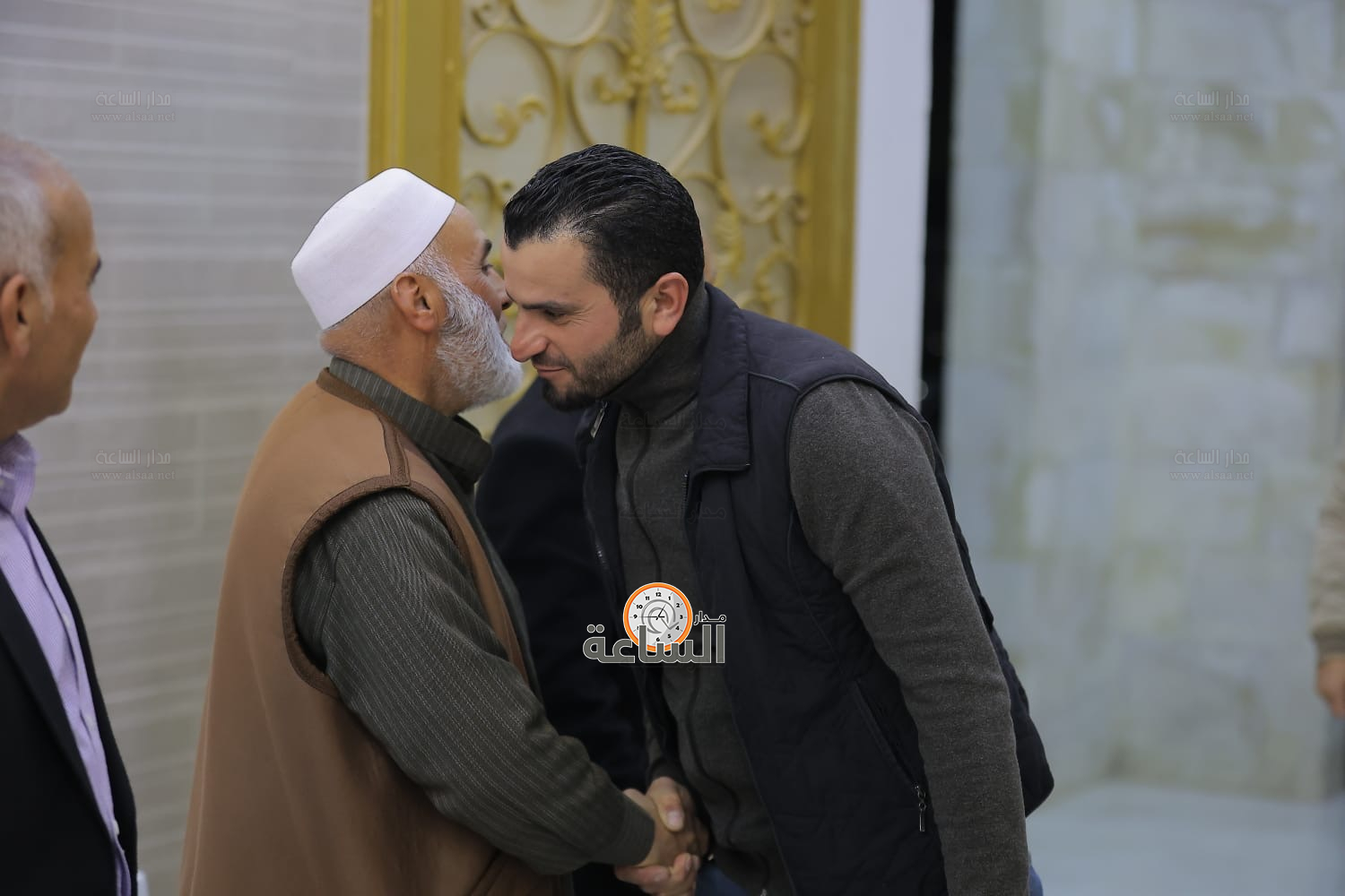 Madar Al-Saa Images 0.5842622316484218