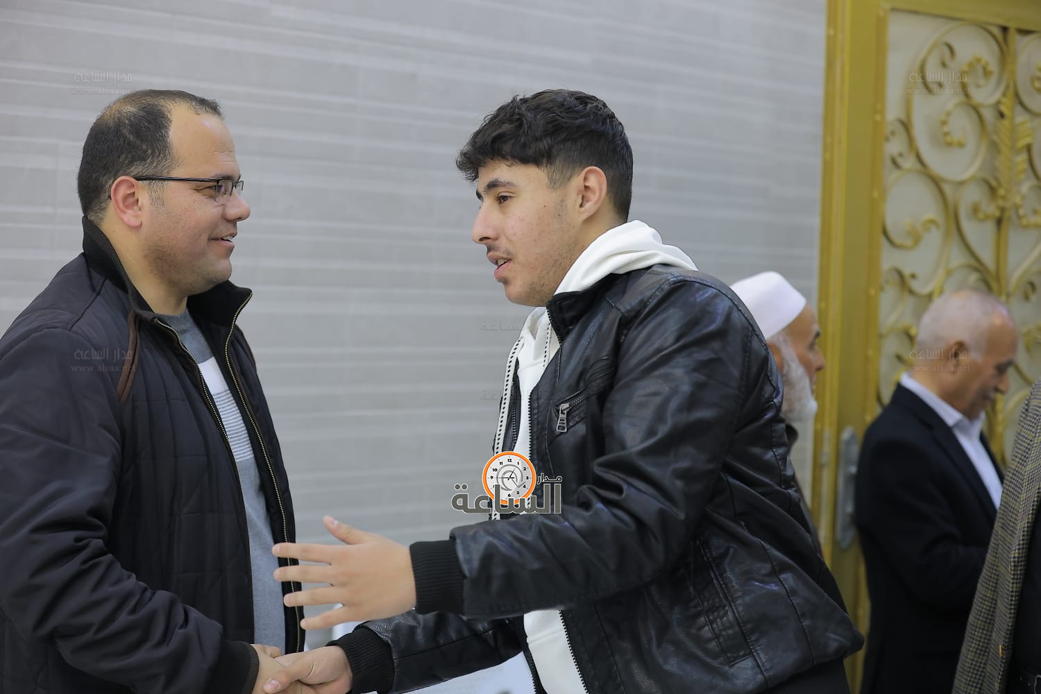 Madar Al-Saa Images 0.3948472191908672