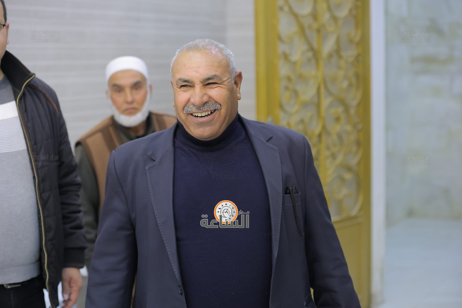 Madar Al-Saa Images 0.8337522219677224