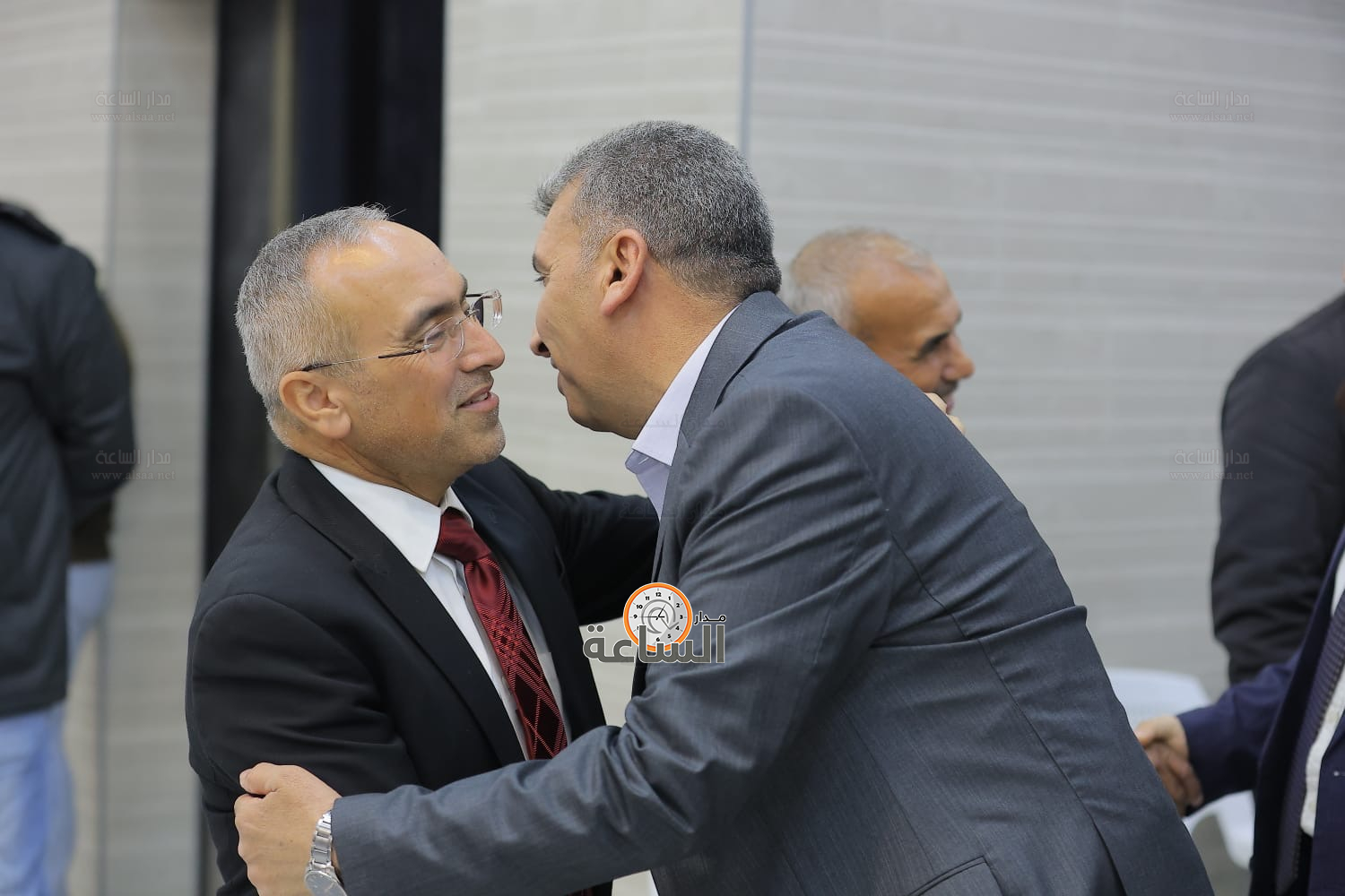 Madar Al-Saa Images 0.14044515344008557