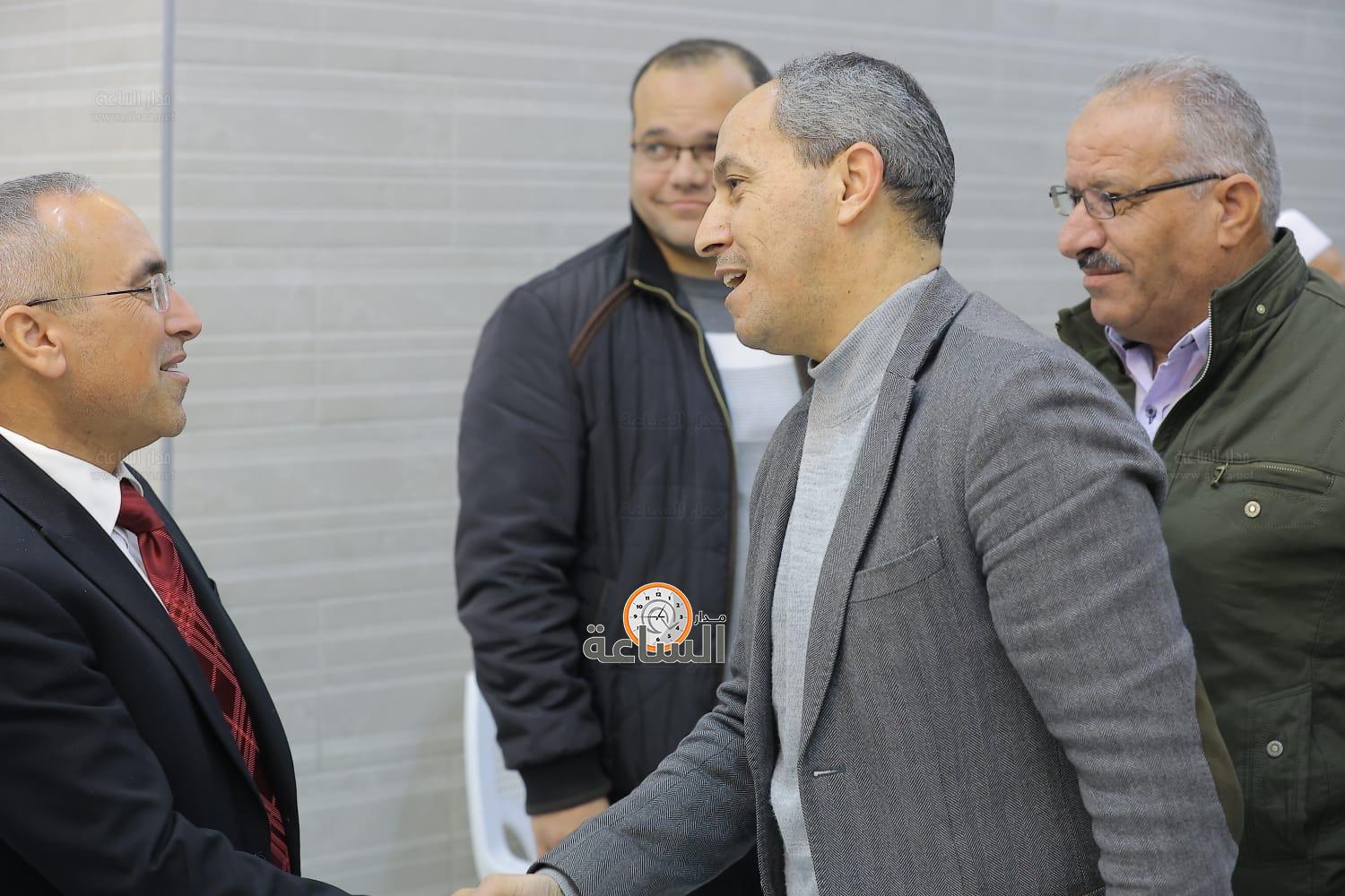 Madar Al-Saa Images 0.055457924218299315