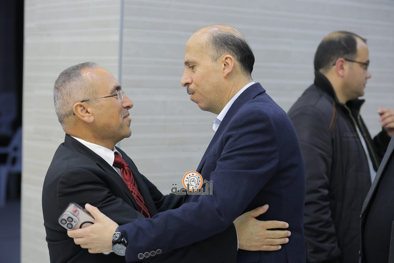 Madar Al-Saa Images 0.5259762361012289