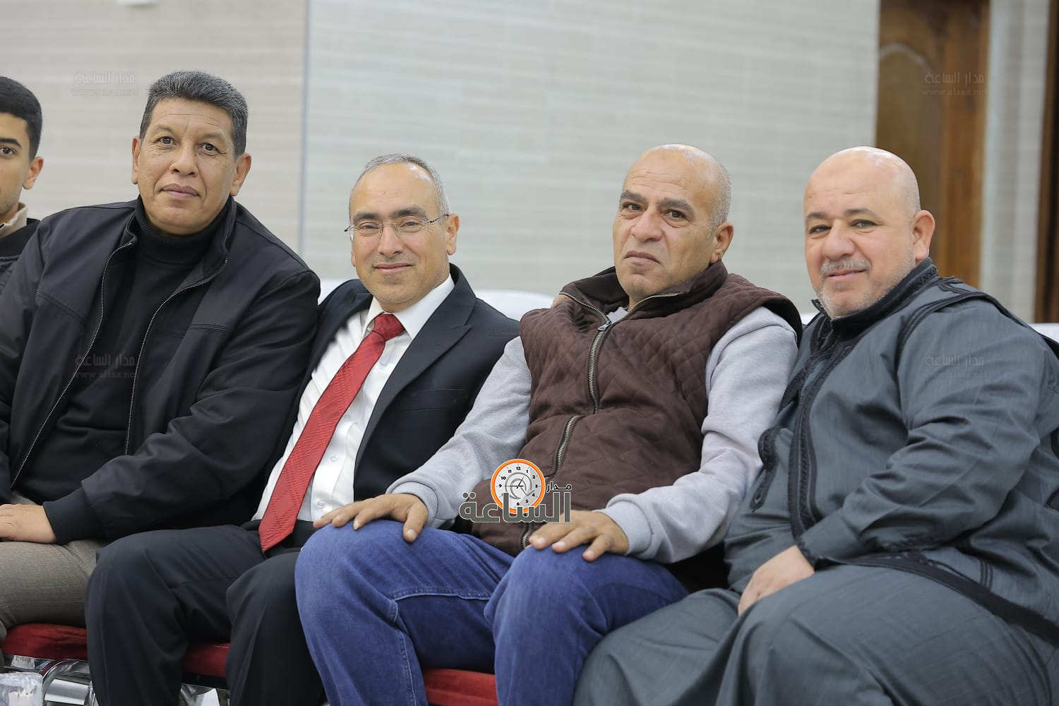 Madar Al-Saa Images 0.6460689279304078