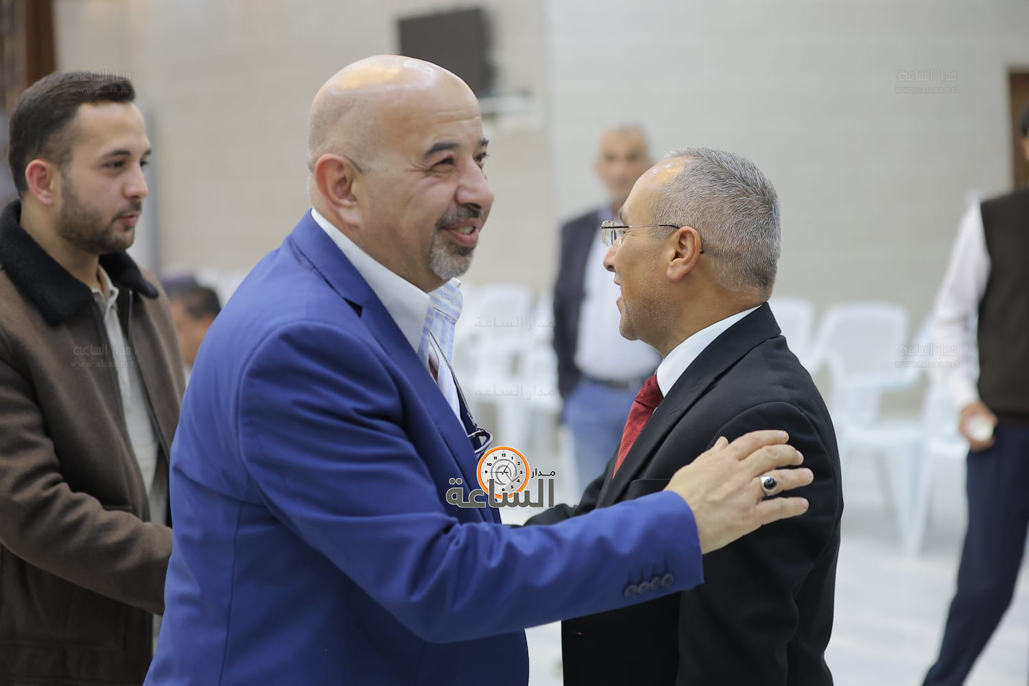 Madar Al-Saa Images 0.7268705996966686