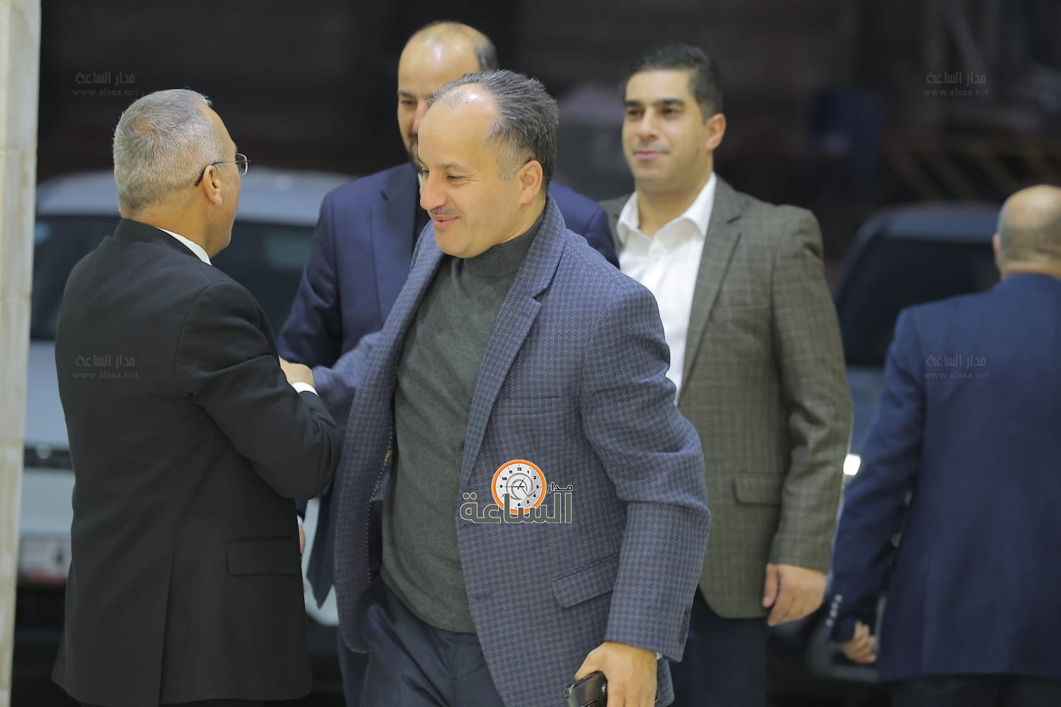 Madar Al-Saa Images 0.5712988121944902