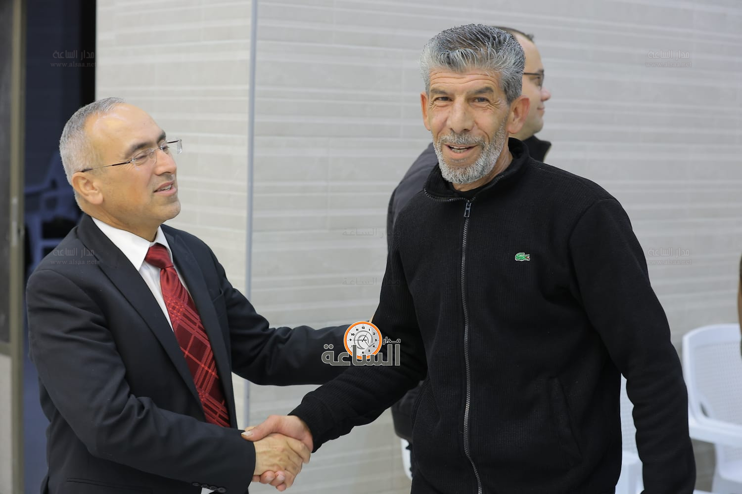 Madar Al-Saa Images 0.9184537563578087