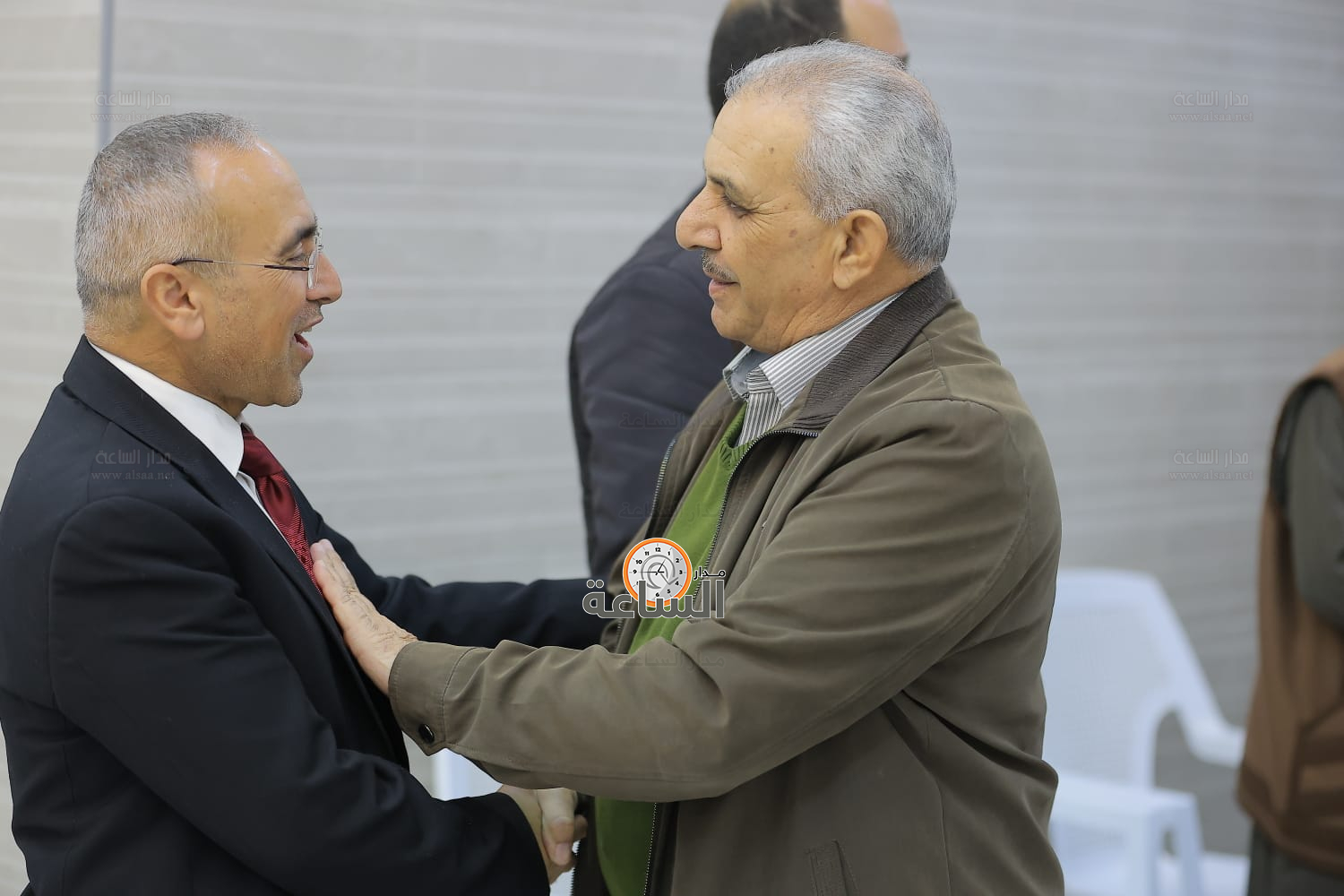 Madar Al-Saa Images 0.04858581779747173