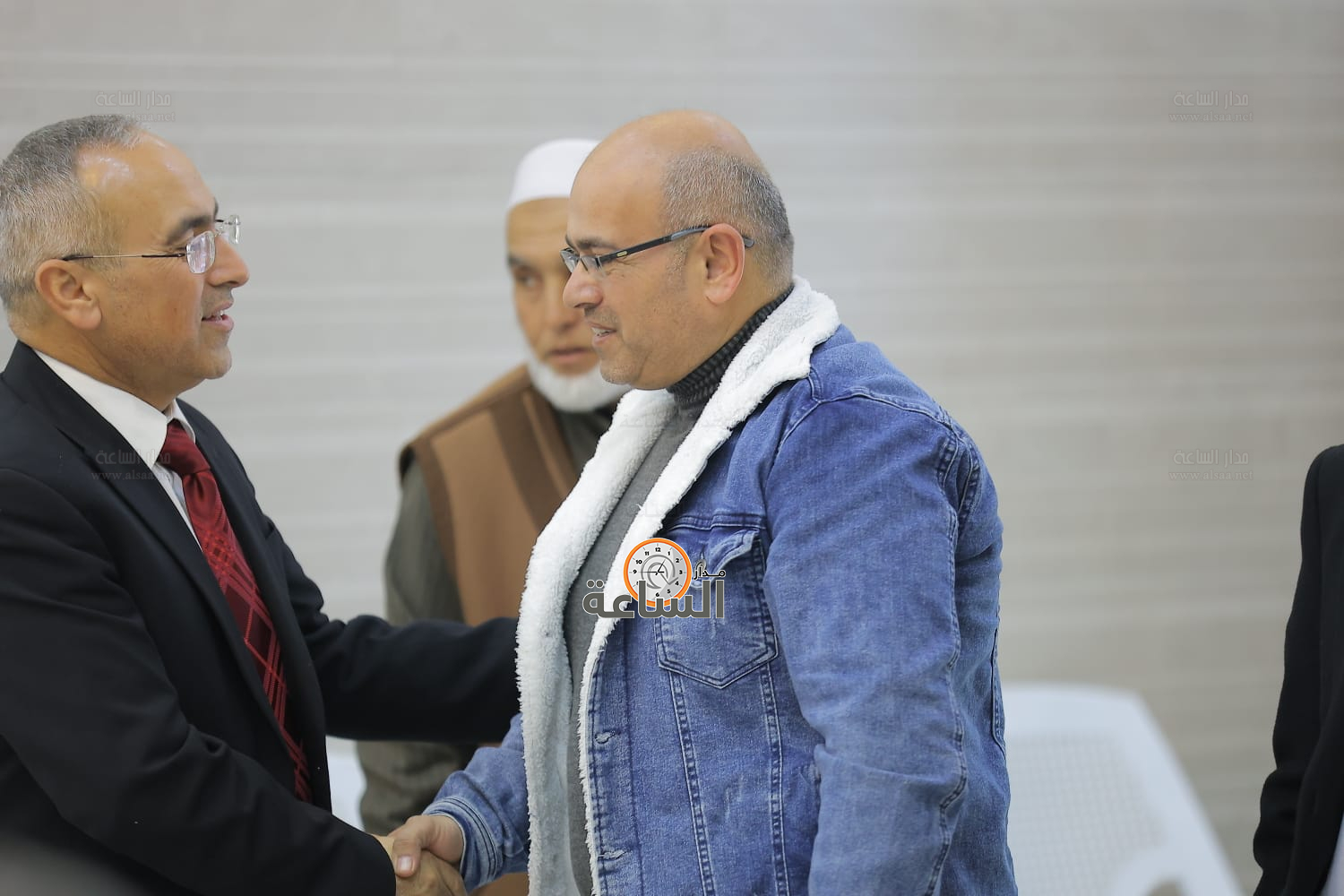 Madar Al-Saa Images 0.8599941981645123