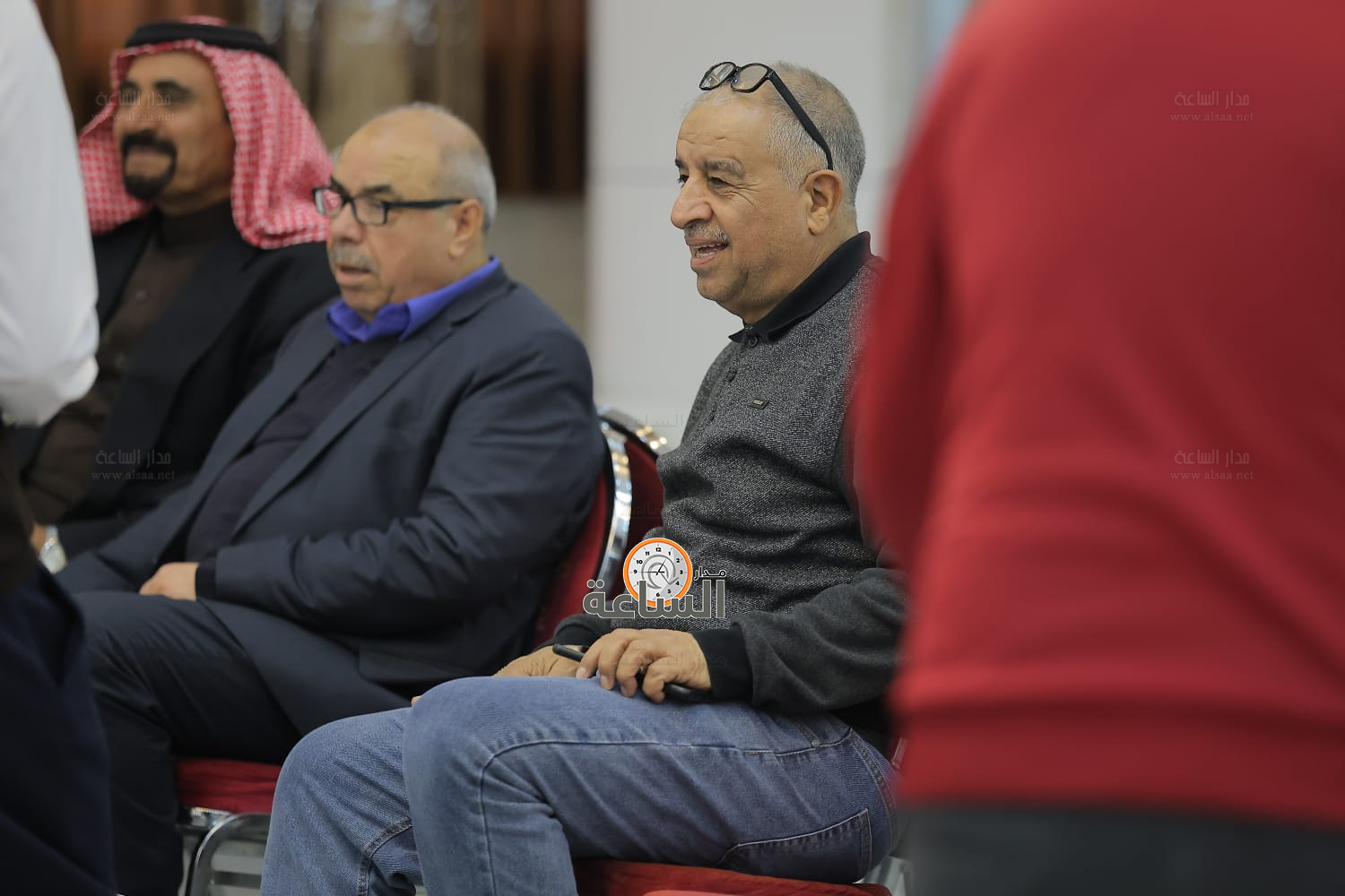 Madar Al-Saa Images 0.7585446036468431