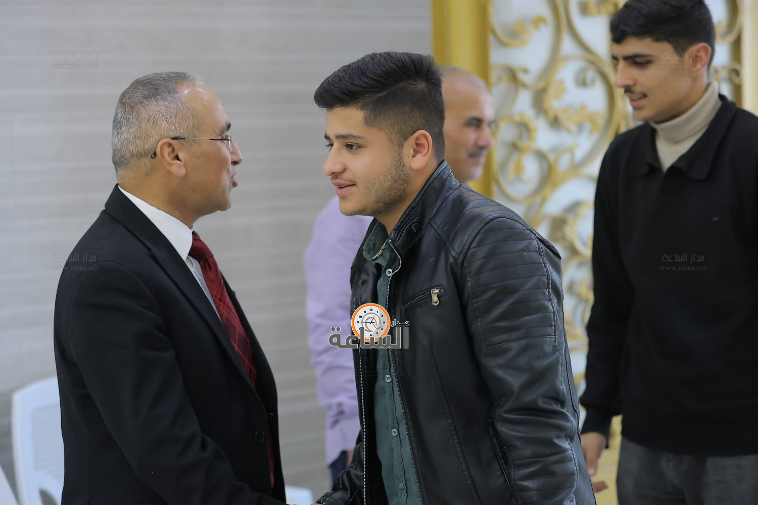 Madar Al-Saa Images 0.6403562289460313