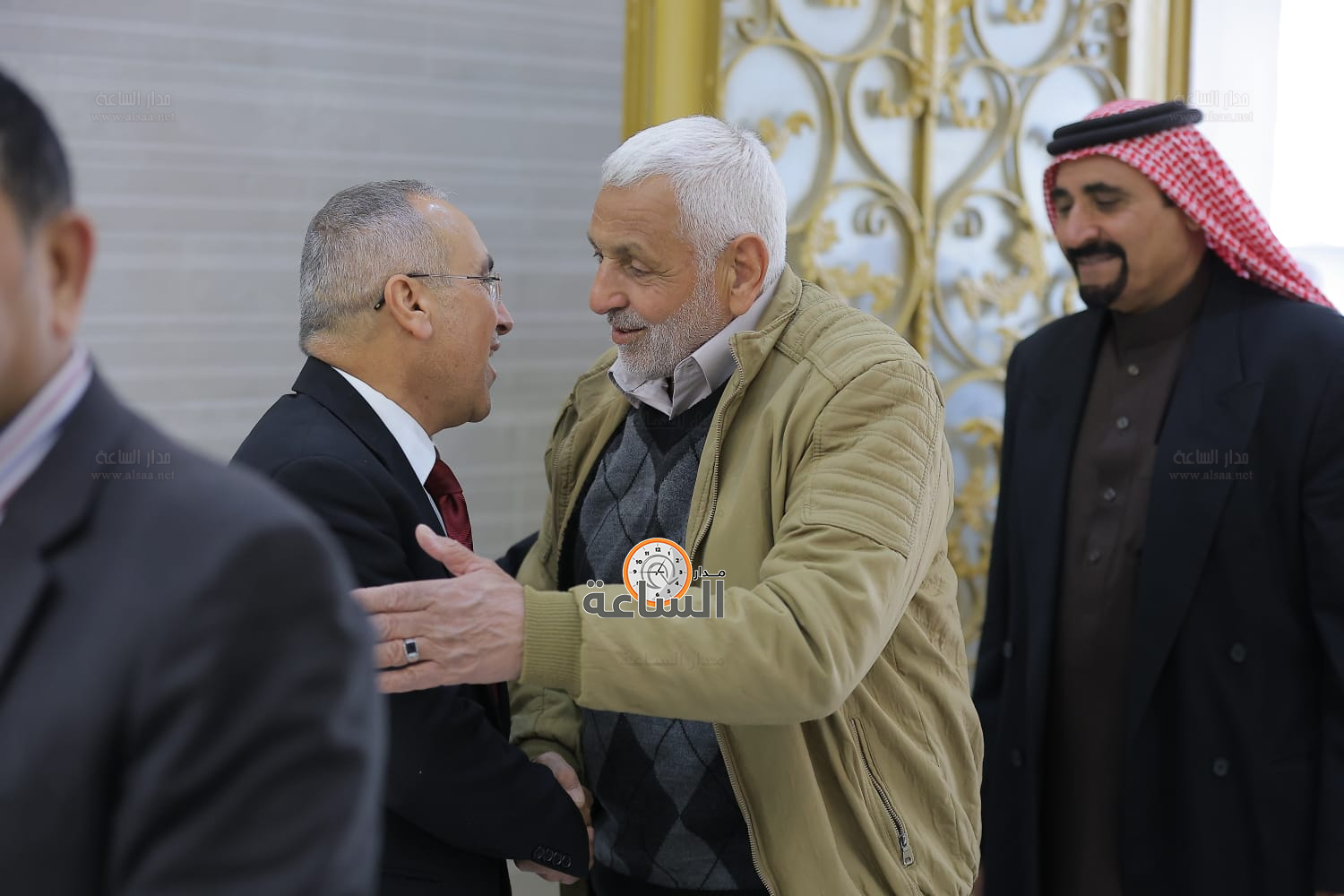 Madar Al-Saa Images 0.2039413328406523